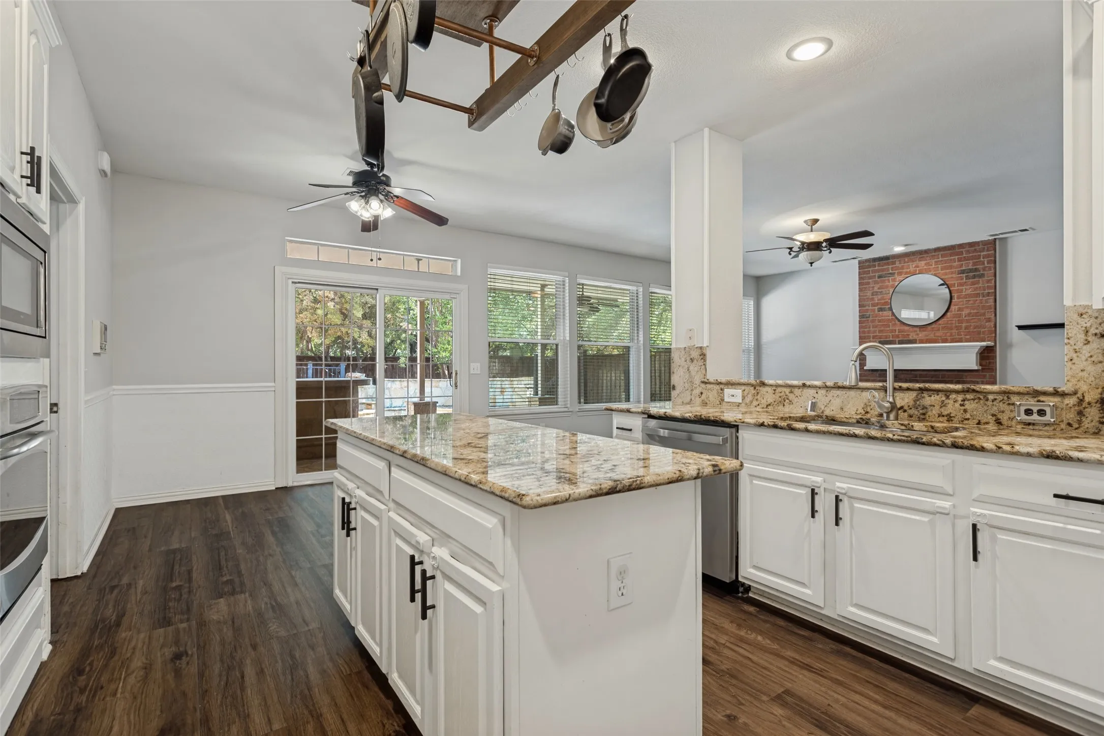Single Family Residence For Sale in Collin County , 1116 Shadetree Lane, Allen, Texas 75013, 4 Bedroom, 4 Bathroom, 2 Garage spaces, 3,167 Sqft, built in 1993, mls#21386375, Real Estate Agent in Allen, Homes For Sale in Collin county, Homes For Sale in Allen, Realtor in Allen Texas, Real Estate Brokerage Independent Realty Texas, Luminita Cordes Realtor