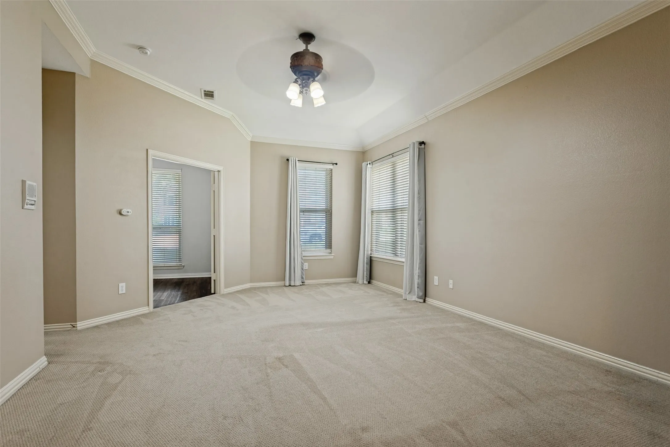 Single Family Residence For Sale in Collin County , 1116 Shadetree Lane, Allen, Texas 75013, 4 Bedroom, 4 Bathroom, 2 Garage spaces, 3,167 Sqft, built in 1993, mls#21386375, Real Estate Agent in Allen, Homes For Sale in Collin county, Homes For Sale in Allen, Realtor in Allen Texas, Real Estate Brokerage Independent Realty Texas, Luminita Cordes Realtor