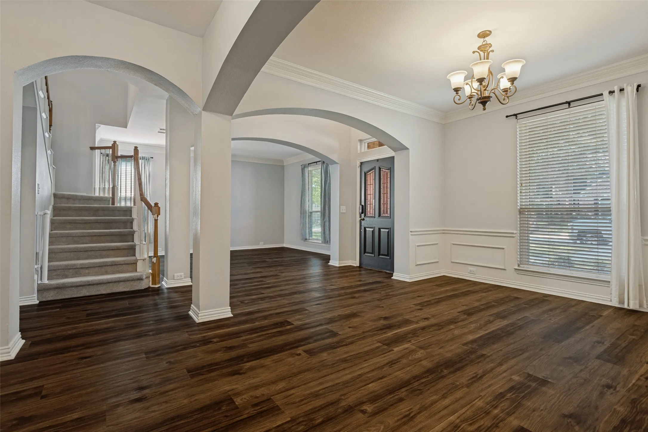 Single Family Residence For Sale in Collin County , 1116 Shadetree Lane, Allen, Texas 75013, 4 Bedroom, 4 Bathroom, 2 Garage spaces, 3,167 Sqft, built in 1993, mls#21386375, Real Estate Agent in Allen, Homes For Sale in Collin county, Homes For Sale in Allen, Realtor in Allen Texas, Real Estate Brokerage Independent Realty Texas, Luminita Cordes Realtor