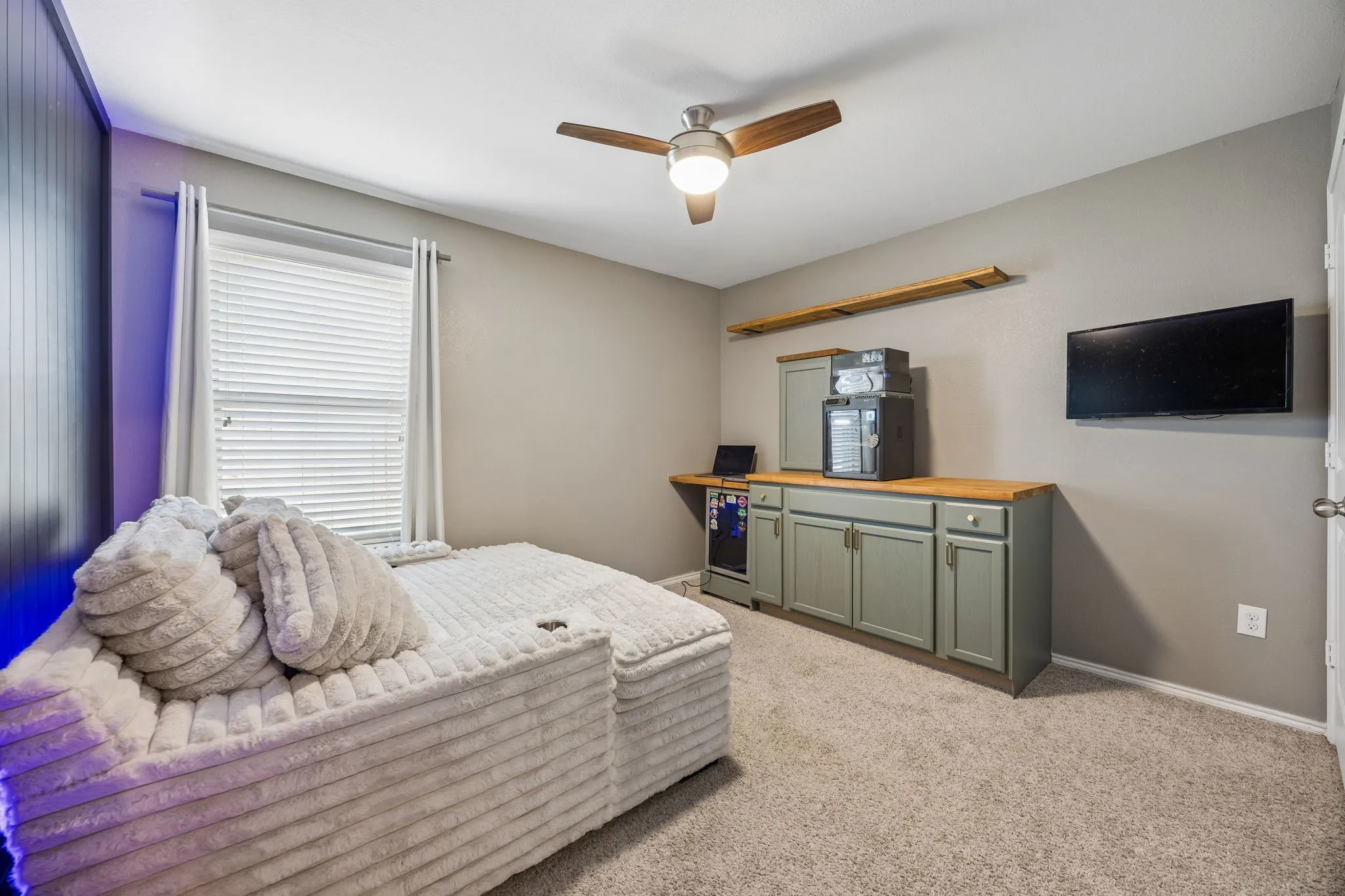 Single Family Residence For Sale in Denton County , 14632 Basketweaver Lane, Fort Worth, Texas 76052, 4 Bedroom, 2 Bathroom, 2 Garage spaces, 1,820 Sqft, built in 2018, mls#21386003, Real Estate Agent in Fort Worth, Homes For Sale in Denton county, Homes For Sale in Fort Worth, Realtor in Fort Worth Texas, Real Estate Brokerage Independent Realty Texas, Luminita Cordes Realtor