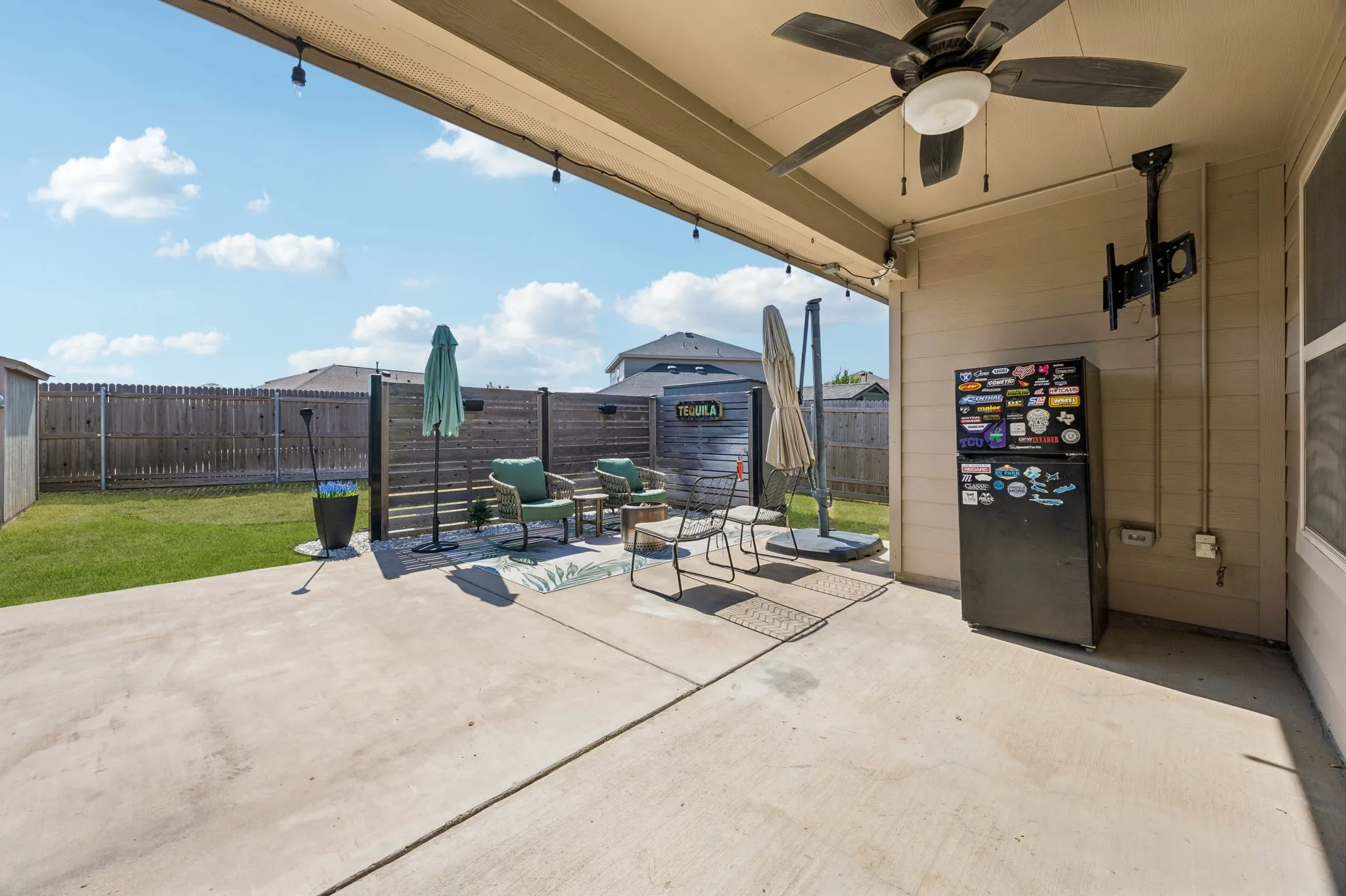 Single Family Residence For Sale in Denton County , 14632 Basketweaver Lane, Fort Worth, Texas 76052, 4 Bedroom, 2 Bathroom, 2 Garage spaces, 1,820 Sqft, built in 2018, mls#21386003, Real Estate Agent in Fort Worth, Homes For Sale in Denton county, Homes For Sale in Fort Worth, Realtor in Fort Worth Texas, Real Estate Brokerage Independent Realty Texas, Luminita Cordes Realtor