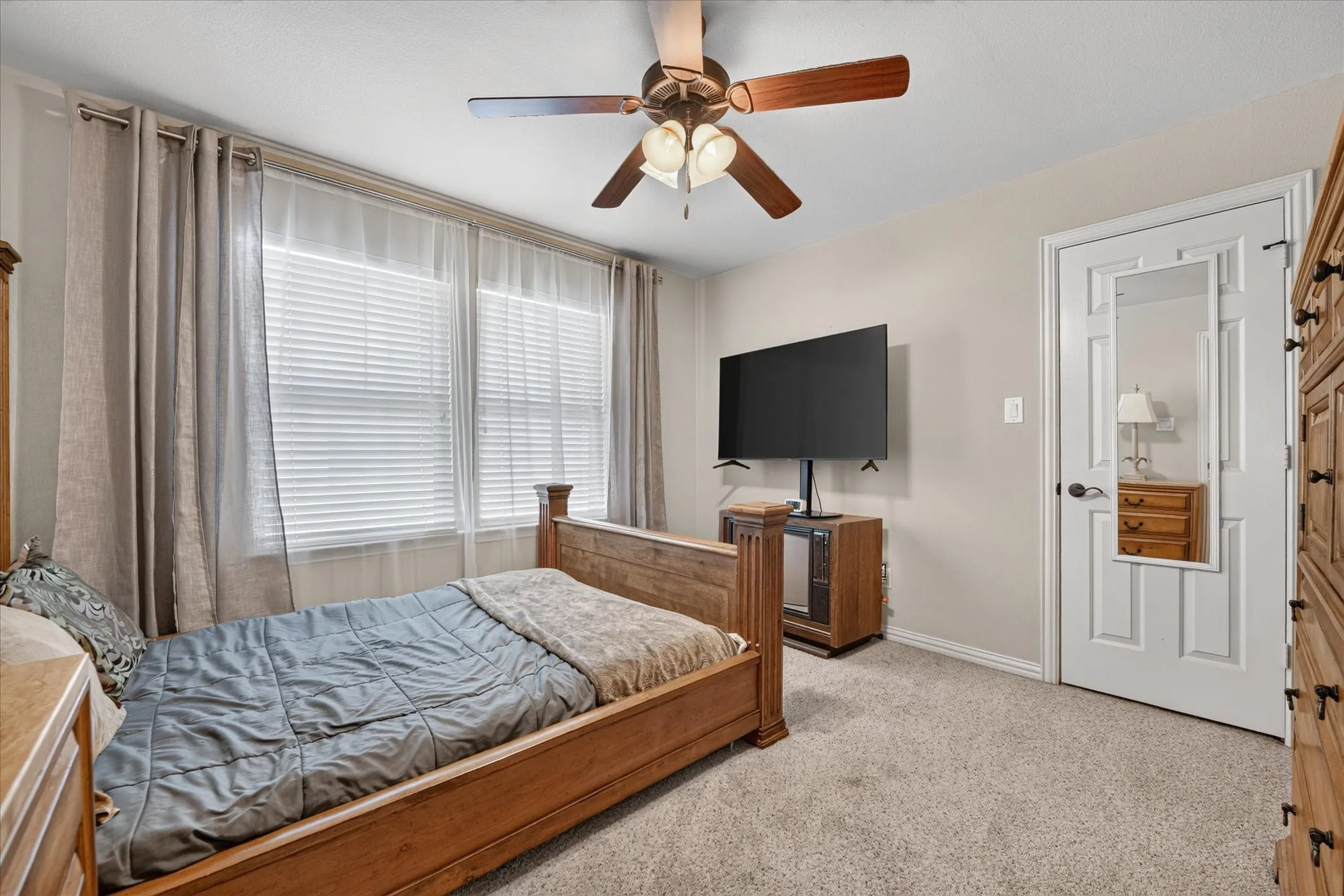 Single Family Residence For Sale in Tarrant County , 4205 Watercrest Drive, Mansfield, Texas 76063, 4 Bedroom, 3 Bathroom, 2 Garage spaces, 4,112 Sqft, built in 2007, mls#21376614, Real Estate Agent in Mansfield, Homes For Sale in Tarrant county, Homes For Sale in Mansfield, Realtor in Mansfield Texas, Real Estate Brokerage Independent Realty Texas, Luminita Cordes Realtor