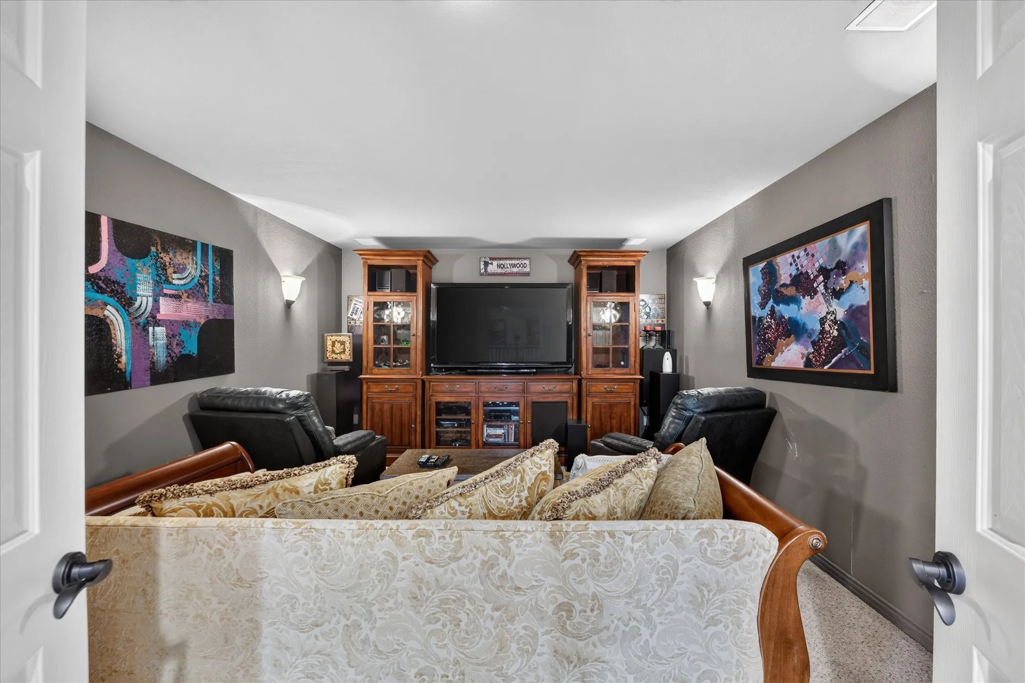 Single Family Residence For Sale in Tarrant County , 4205 Watercrest Drive, Mansfield, Texas 76063, 4 Bedroom, 3 Bathroom, 2 Garage spaces, 4,112 Sqft, built in 2007, mls#21376614, Real Estate Agent in Mansfield, Homes For Sale in Tarrant county, Homes For Sale in Mansfield, Realtor in Mansfield Texas, Real Estate Brokerage Independent Realty Texas, Luminita Cordes Realtor