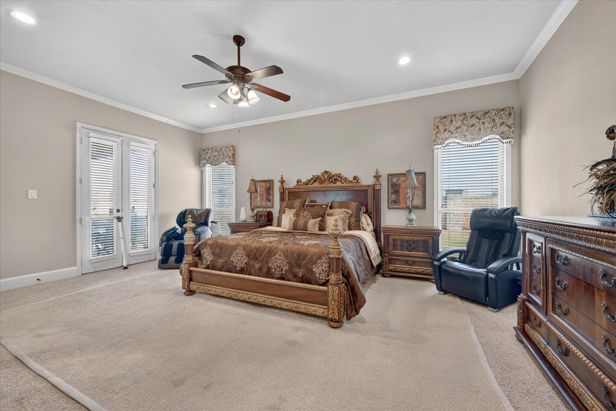 Single Family Residence For Sale in Tarrant County , 4205 Watercrest Drive, Mansfield, Texas 76063, 4 Bedroom, 3 Bathroom, 2 Garage spaces, 4,112 Sqft, built in 2007, mls#21376614, Real Estate Agent in Mansfield, Homes For Sale in Tarrant county, Homes For Sale in Mansfield, Realtor in Mansfield Texas, Real Estate Brokerage Independent Realty Texas, Luminita Cordes Realtor