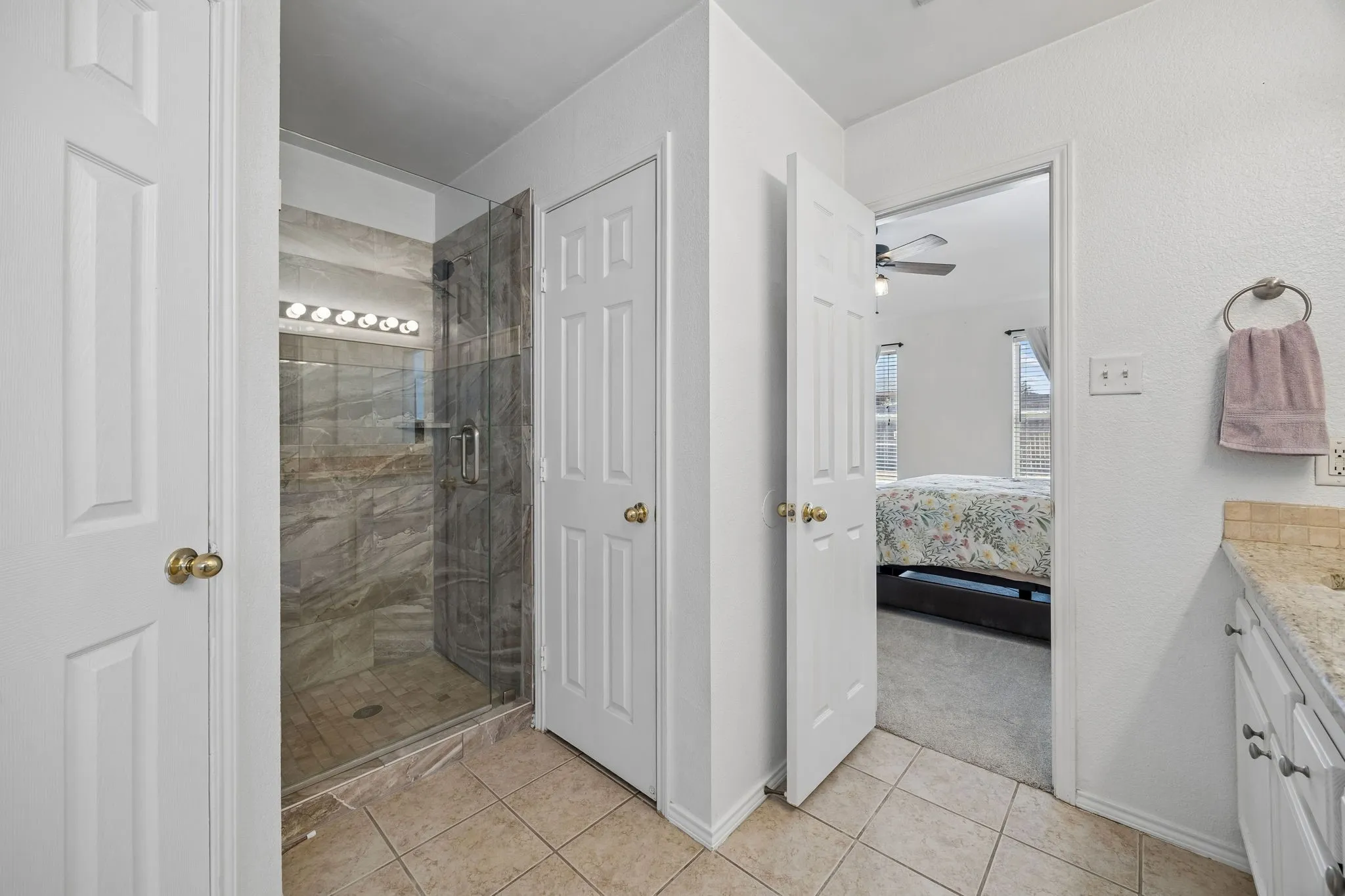 Single Family Residence For Rent in Tarrant County , 9205 Nathan Drive, White Settlement, Texas 76108, 3 Bedroom, 2 Bathroom, 2 Garage spaces, 1,787 Sqft, built in 2004, mls#21388068, Real Estate Agent in White Settlement, Homes For Rent in Tarrant county, Homes For Rent in White Settlement, Realtor in White Settlement Texas, Real Estate Brokerage Independent Realty Texas, Luminita Cordes Realtor