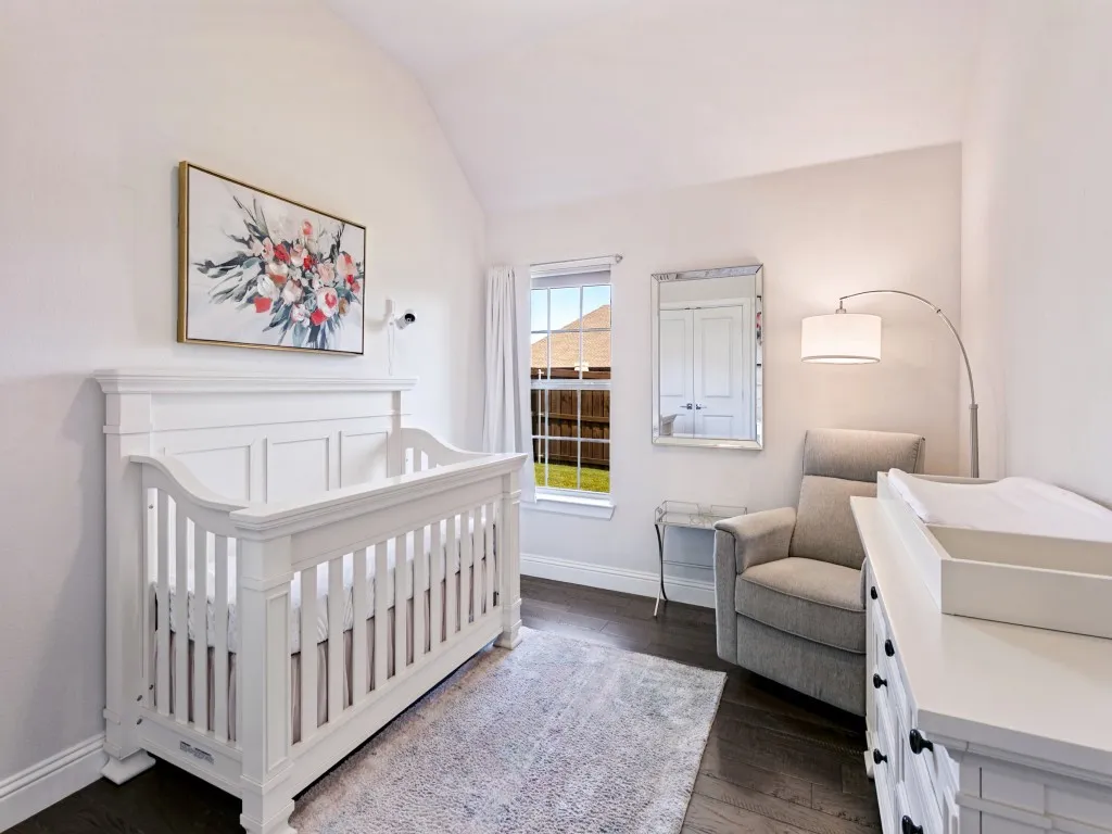 High Ceilings in every room
