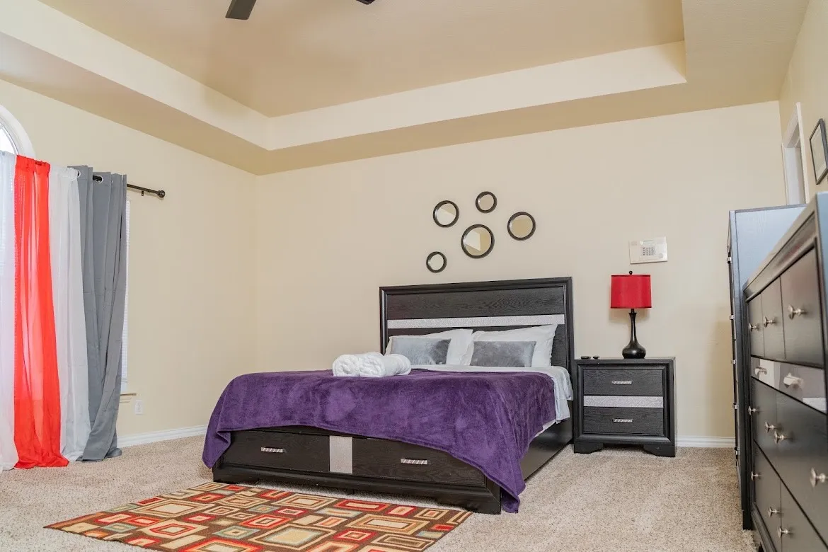 Single Family Residence For Sale in Tarrant County , 5025 Strummer Drive, North Richland Hills, Texas 76180, 5 Bedroom, 3 Bathroom, Garage spaces, 2,421 Sqft, built in 2005, mls#21394702, Real Estate Agent in North Richland Hills, Homes For Sale in Tarrant county, Homes For Sale in North Richland Hills, Realtor in North Richland Hills Texas, Real Estate Brokerage Independent Realty Texas, Luminita Cordes Realtor