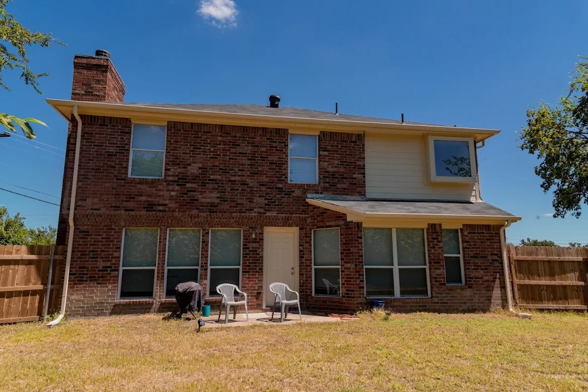 Single Family Residence For Sale in Tarrant County , 5025 Strummer Drive, North Richland Hills, Texas 76180, 5 Bedroom, 3 Bathroom, Garage spaces, 2,421 Sqft, built in 2005, mls#21394702, Real Estate Agent in North Richland Hills, Homes For Sale in Tarrant county, Homes For Sale in North Richland Hills, Realtor in North Richland Hills Texas, Real Estate Brokerage Independent Realty Texas, Luminita Cordes Realtor