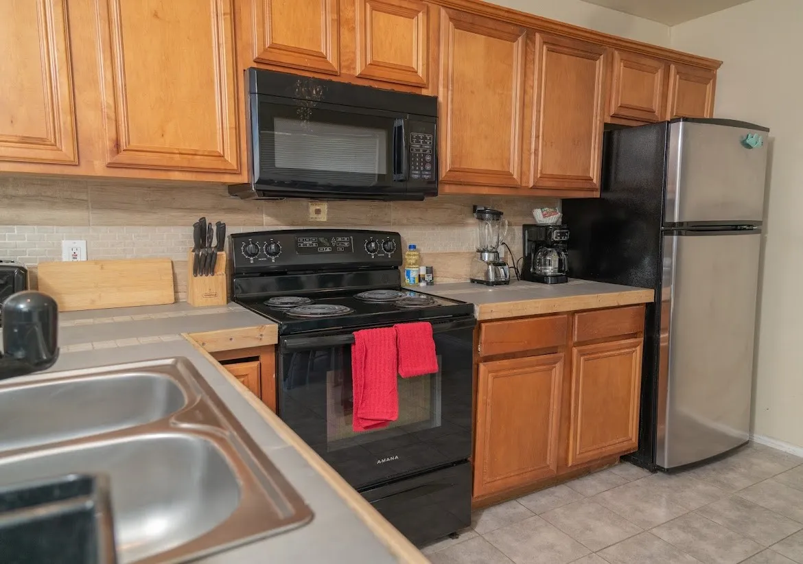 Single Family Residence For Sale in Tarrant County , 5025 Strummer Drive, North Richland Hills, Texas 76180, 5 Bedroom, 3 Bathroom, Garage spaces, 2,421 Sqft, built in 2005, mls#21394702, Real Estate Agent in North Richland Hills, Homes For Sale in Tarrant county, Homes For Sale in North Richland Hills, Realtor in North Richland Hills Texas, Real Estate Brokerage Independent Realty Texas, Luminita Cordes Realtor