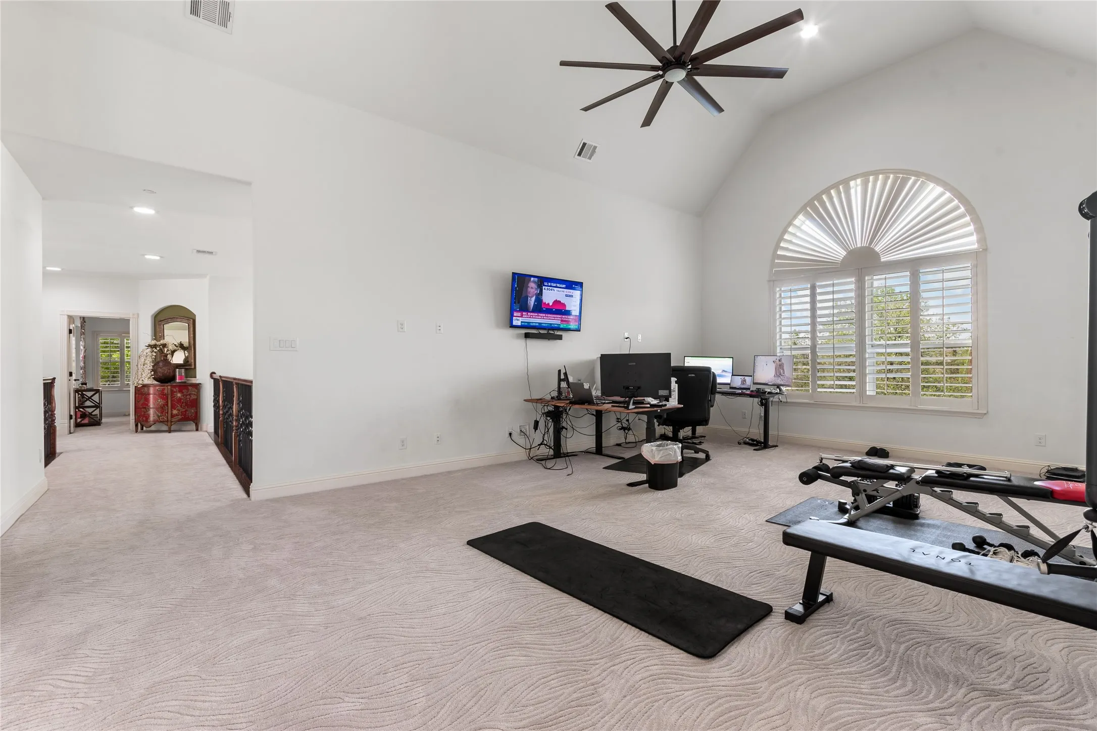 Single Family Residence For Sale in Tarrant County , 2109 Boulder Court, Southlake, Texas 76092, 4 Bedroom, 4 Bathroom, 3 Garage spaces, 5,932 Sqft, built in 2009, mls#21394632, Real Estate Agent in Southlake, Homes For Sale in Tarrant county, Homes For Sale in Southlake, Realtor in Southlake Texas, Real Estate Brokerage Independent Realty Texas, Luminita Cordes Realtor