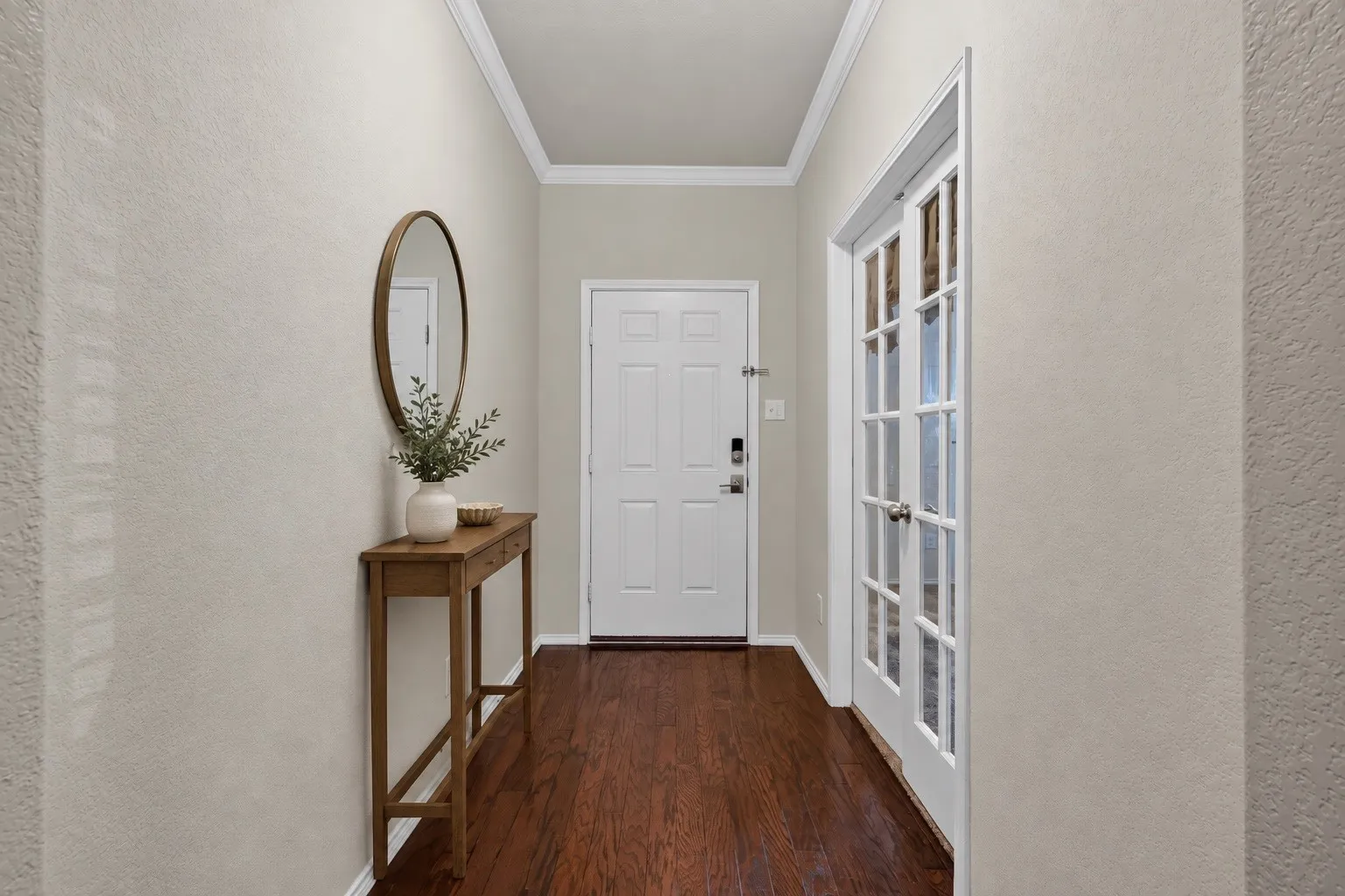 Single Family Residence For Sale in Tarrant County , 10005 Amosite Drive, Fort Worth, Texas 76131, 3 Bedroom, 2 Bathroom, 2 Garage spaces, 1,947 Sqft, built in 2016, mls#21331182, Real Estate Agent in Fort Worth, Homes For Sale in Tarrant county, Homes For Sale in Fort Worth, Realtor in Fort Worth Texas, Real Estate Brokerage Independent Realty Texas, Luminita Cordes Realtor