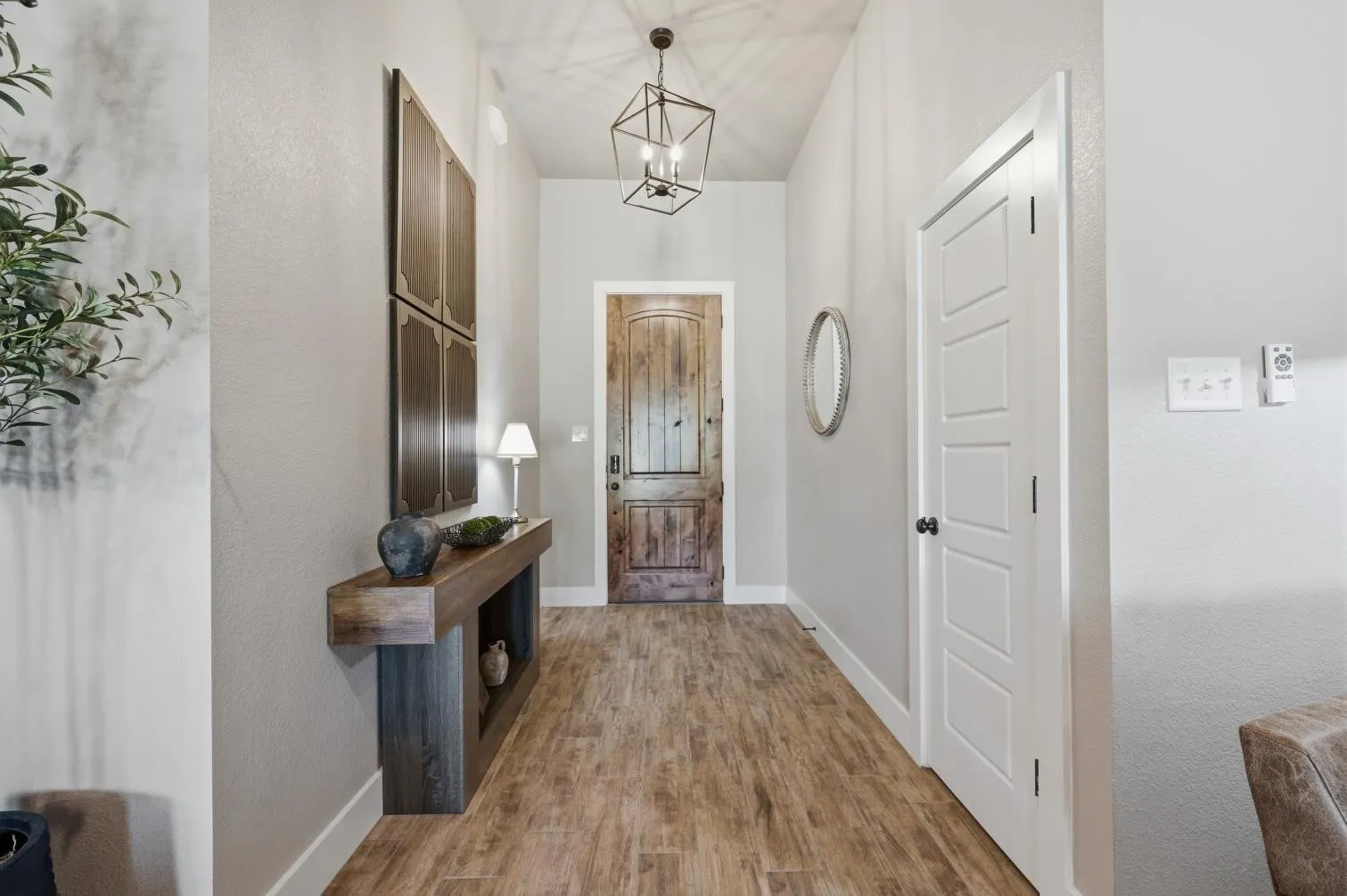 Single Family Residence For Sale in Johnson County , 110 Oak View Drive, Godley, Texas 76044, 4 Bedroom, 3 Bathroom, 2 Garage spaces, 2,314 Sqft, built in 2021, mls#21391363, Real Estate Agent in Godley, Homes For Sale in Johnson county, Homes For Sale in Godley, Realtor in Godley Texas, Real Estate Brokerage Independent Realty Texas, Luminita Cordes Realtor