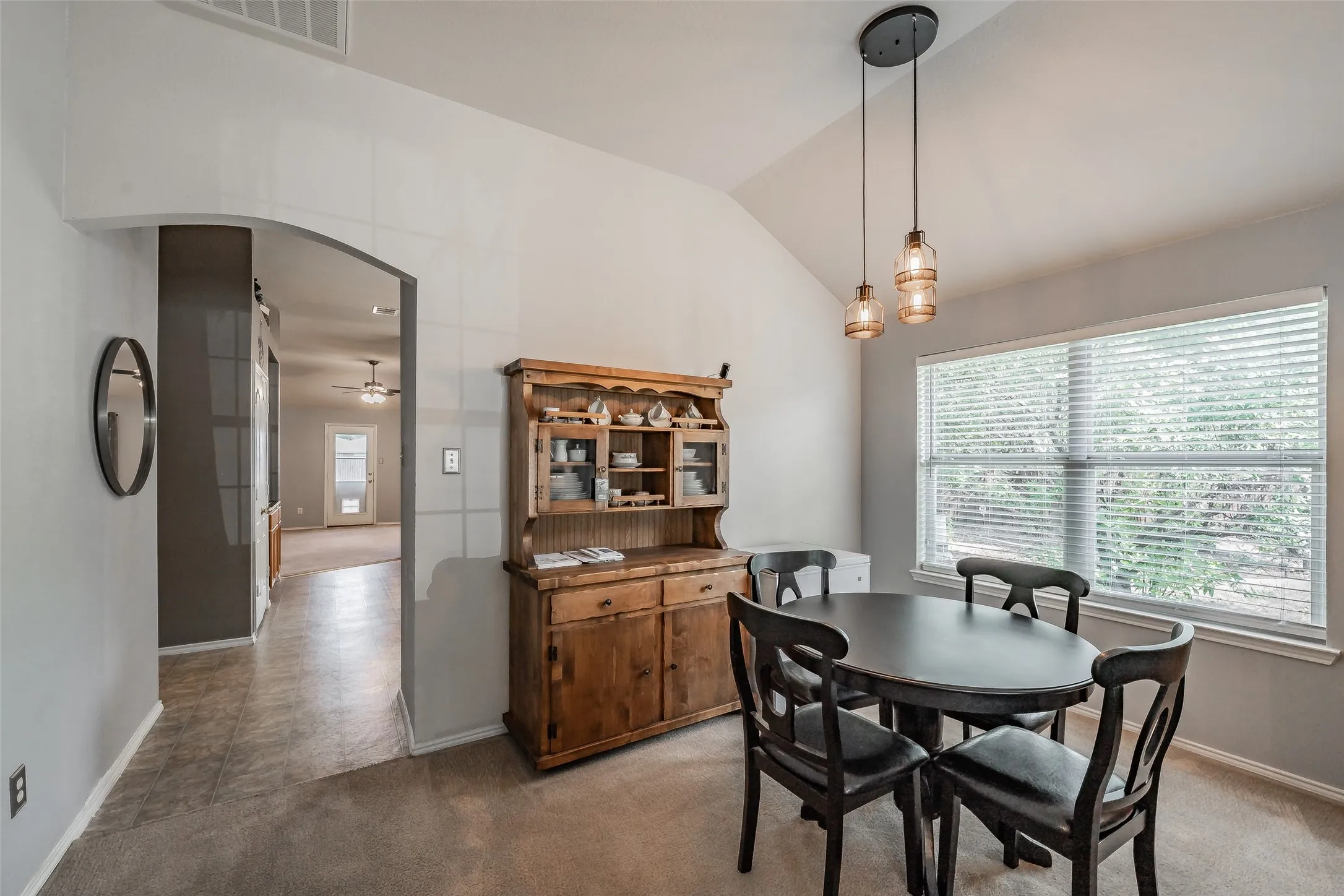 Single Family Residence For Sale in Tarrant County , 8532 Cactus Patch Way, Fort Worth, Texas 76131, 3 Bedroom, 2 Bathroom, 2 Garage spaces, 1,868 Sqft, built in 2006, mls#21394568, Real Estate Agent in Fort Worth, Homes For Sale in Tarrant county, Homes For Sale in Fort Worth, Realtor in Fort Worth Texas, Real Estate Brokerage Independent Realty Texas, Luminita Cordes Realtor