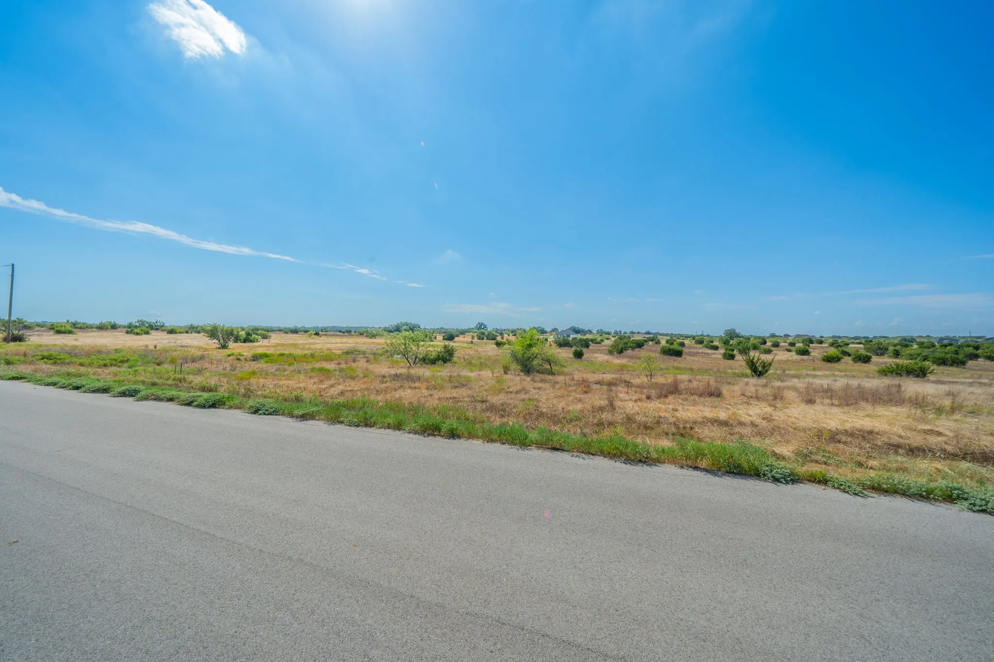 Unimproved Land For Sale in Hood County , 520 Hollow Drive, Lipan, Texas 76433, 0, 0, Garage spaces, 0 Sqft, built in 0, mls#21393734, Real Estate Agent in Lipan, Homes For Sale in Hood county, Homes For Sale in Lipan, Realtor in Lipan Texas, Real Estate Brokerage Independent Realty Texas, Luminita Cordes Realtor