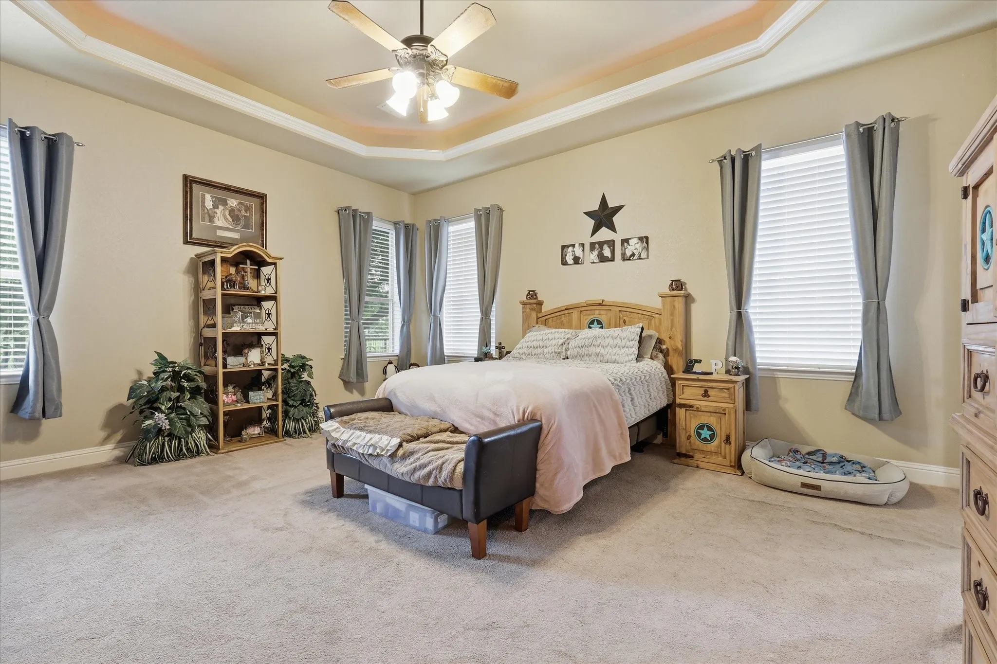 Single Family Residence For Sale in Parker County , 150 Blacktail Lane, Azle, Texas 76020, 4 Bedroom, 3 Bathroom, 6 Garage spaces, 3,089 Sqft, built in 2005, mls#21384039, Real Estate Agent in Azle, Homes For Sale in Parker county, Homes For Sale in Azle, Realtor in Azle Texas, Real Estate Brokerage Independent Realty Texas, Luminita Cordes Realtor