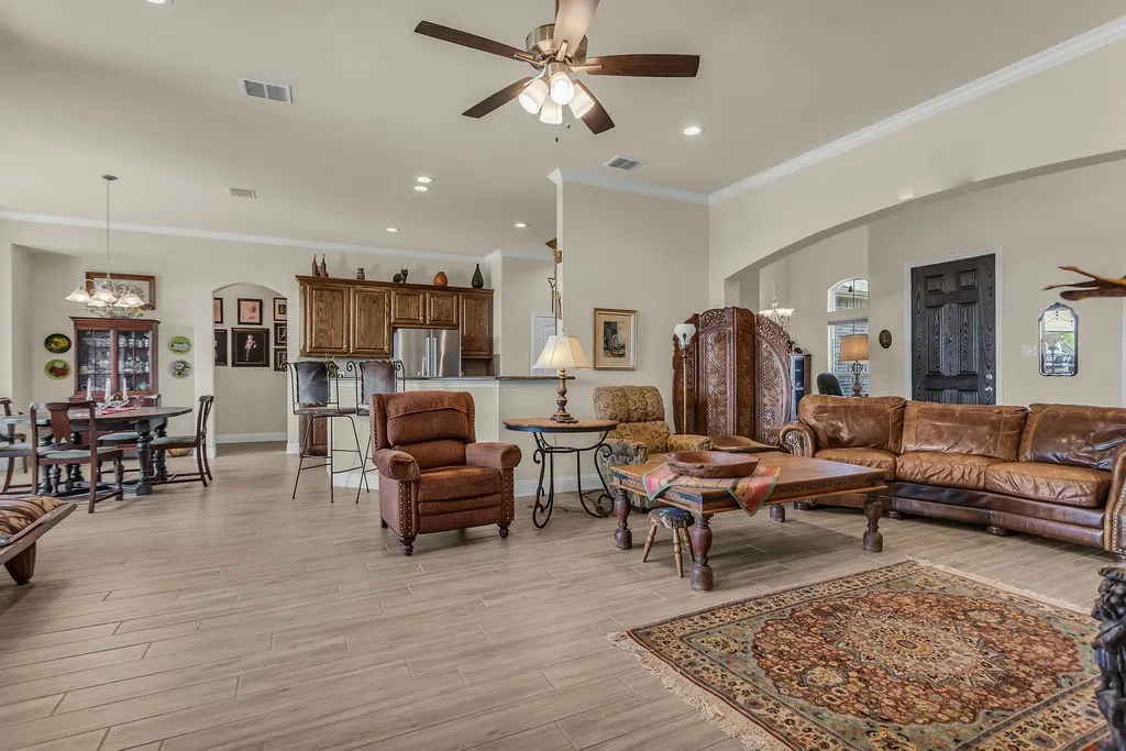 Wonderful tile floors that have the look of hardwood floors
