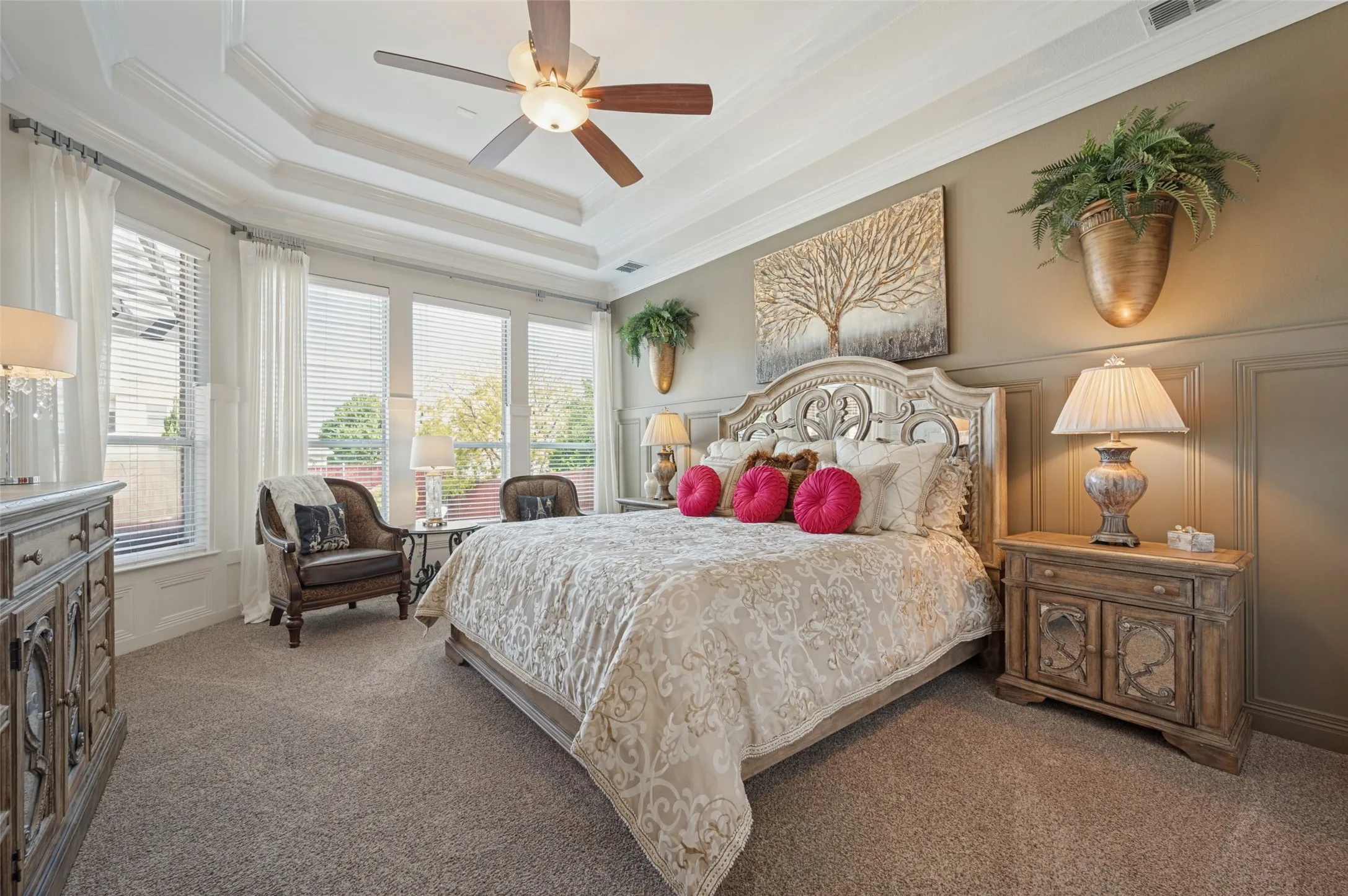 Single Family Residence For Sale in Collin County , 821 Echo Drive, Prosper, Texas 75078, 4 Bedroom, 5 Bathroom, 3 Garage spaces, 4,079 Sqft, built in 2006, mls#21393182, Real Estate Agent in Prosper, Homes For Sale in Collin county, Homes For Sale in Prosper, Realtor in Prosper Texas, Real Estate Brokerage Independent Realty Texas, Luminita Cordes Realtor