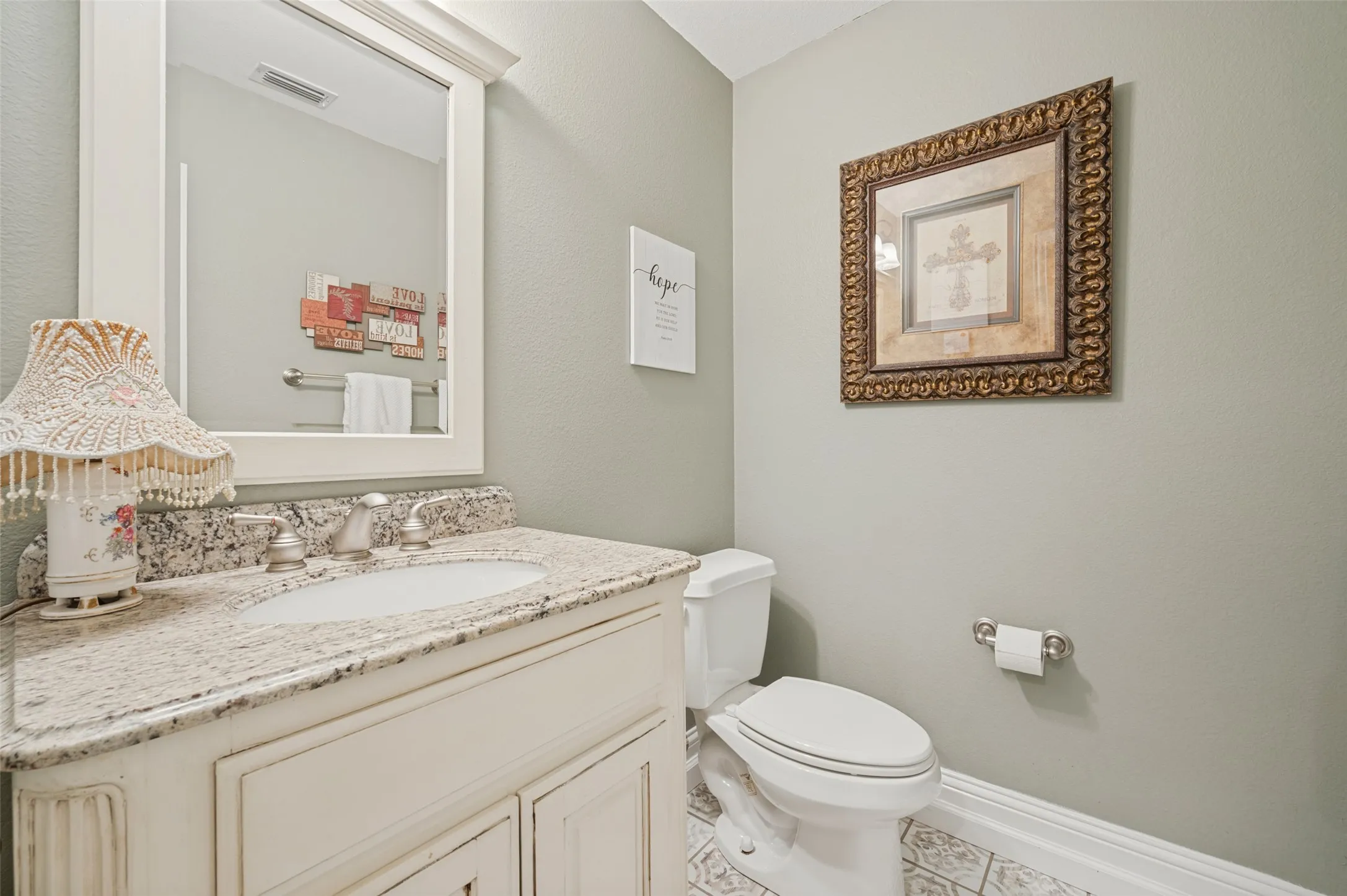 Single Family Residence For Sale in Collin County , 821 Echo Drive, Prosper, Texas 75078, 4 Bedroom, 5 Bathroom, 3 Garage spaces, 4,079 Sqft, built in 2006, mls#21393182, Real Estate Agent in Prosper, Homes For Sale in Collin county, Homes For Sale in Prosper, Realtor in Prosper Texas, Real Estate Brokerage Independent Realty Texas, Luminita Cordes Realtor