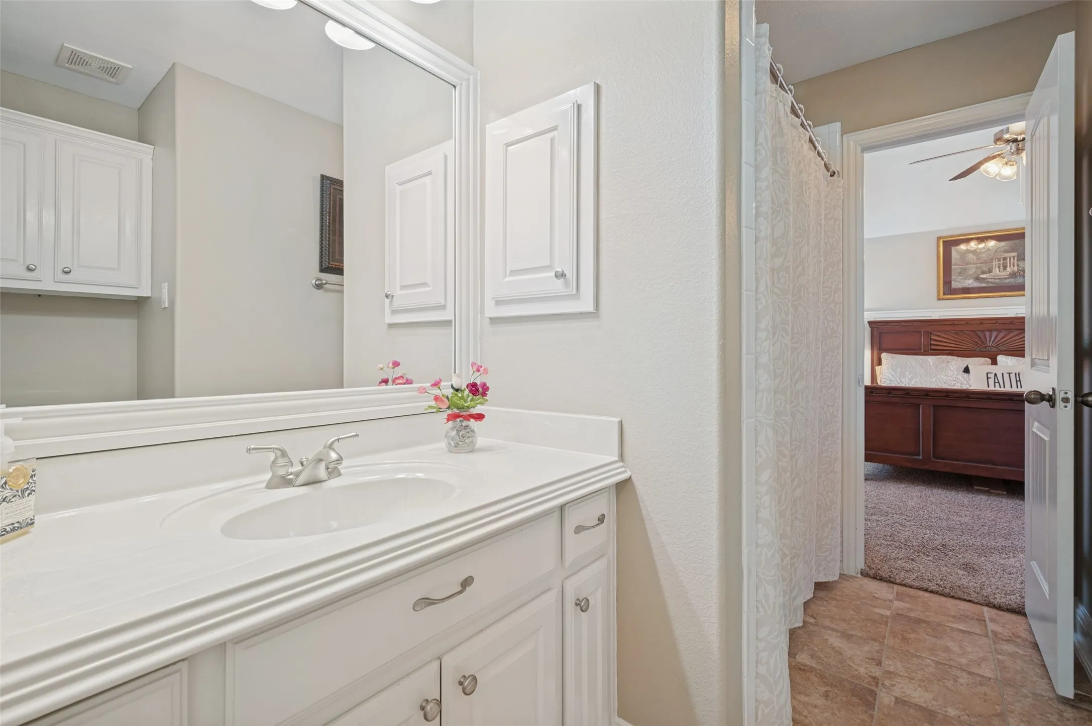 Single Family Residence For Sale in Collin County , 821 Echo Drive, Prosper, Texas 75078, 4 Bedroom, 5 Bathroom, 3 Garage spaces, 4,079 Sqft, built in 2006, mls#21393182, Real Estate Agent in Prosper, Homes For Sale in Collin county, Homes For Sale in Prosper, Realtor in Prosper Texas, Real Estate Brokerage Independent Realty Texas, Luminita Cordes Realtor