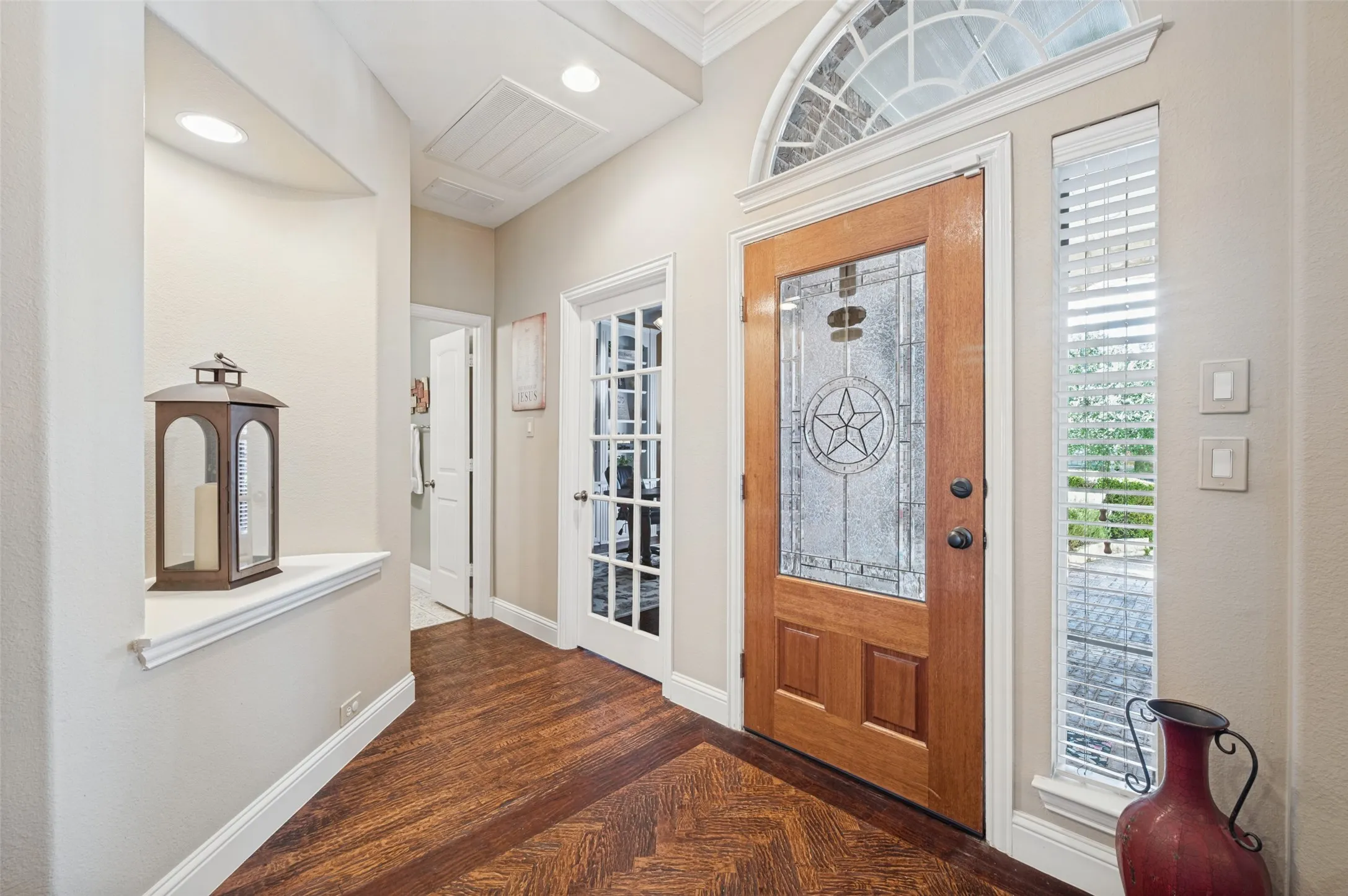 Single Family Residence For Sale in Collin County , 821 Echo Drive, Prosper, Texas 75078, 4 Bedroom, 5 Bathroom, 3 Garage spaces, 4,079 Sqft, built in 2006, mls#21393182, Real Estate Agent in Prosper, Homes For Sale in Collin county, Homes For Sale in Prosper, Realtor in Prosper Texas, Real Estate Brokerage Independent Realty Texas, Luminita Cordes Realtor