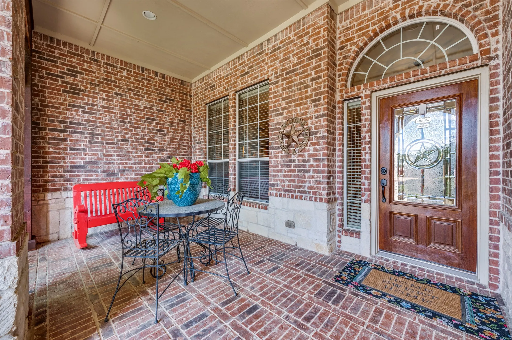 Single Family Residence For Sale in Collin County , 821 Echo Drive, Prosper, Texas 75078, 4 Bedroom, 5 Bathroom, 3 Garage spaces, 4,079 Sqft, built in 2006, mls#21393182, Real Estate Agent in Prosper, Homes For Sale in Collin county, Homes For Sale in Prosper, Realtor in Prosper Texas, Real Estate Brokerage Independent Realty Texas, Luminita Cordes Realtor