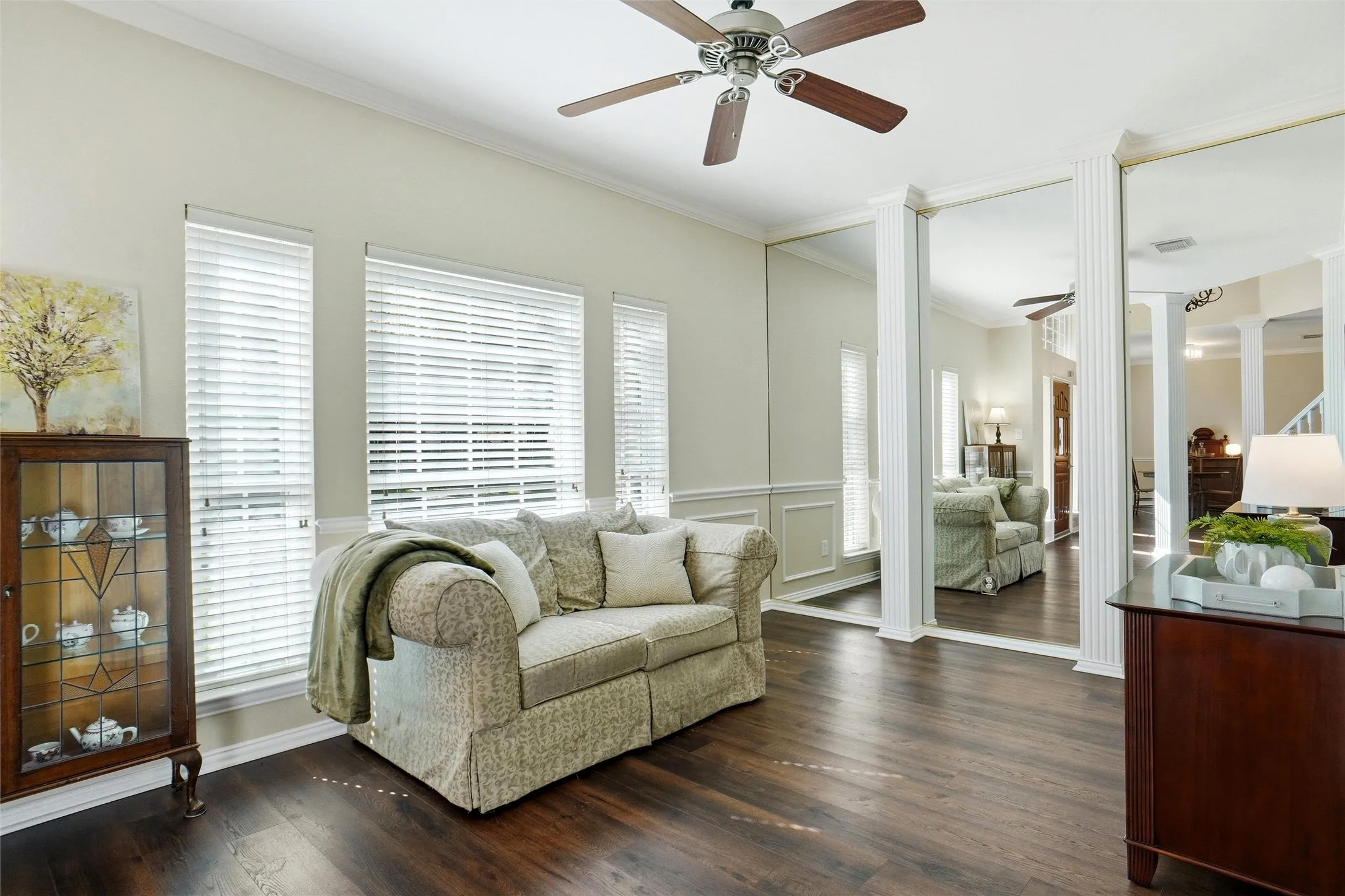 Single Family Residence For Sale in Dallas County , 852 Aberdeen Court, Coppell, Texas 75019, 4 Bedroom, 3 Bathroom, 2 Garage spaces, 2,228 Sqft, built in 1990, mls#21394001, Real Estate Agent in Coppell, Homes For Sale in Dallas county, Homes For Sale in Coppell, Realtor in Coppell Texas, Real Estate Brokerage Independent Realty Texas, Luminita Cordes Realtor