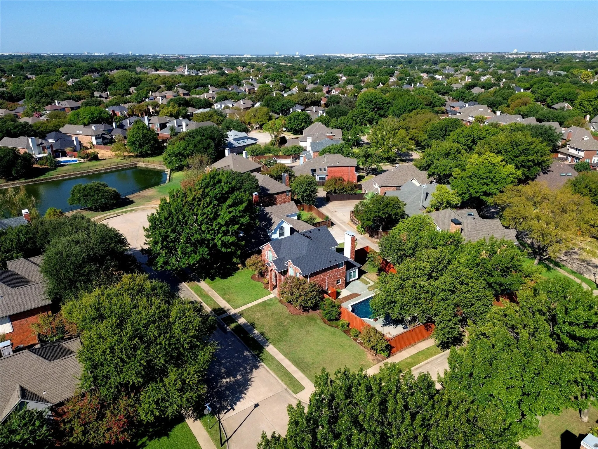 Single Family Residence For Sale in Dallas County , 852 Aberdeen Court, Coppell, Texas 75019, 4 Bedroom, 3 Bathroom, 2 Garage spaces, 2,228 Sqft, built in 1990, mls#21394001, Real Estate Agent in Coppell, Homes For Sale in Dallas county, Homes For Sale in Coppell, Realtor in Coppell Texas, Real Estate Brokerage Independent Realty Texas, Luminita Cordes Realtor