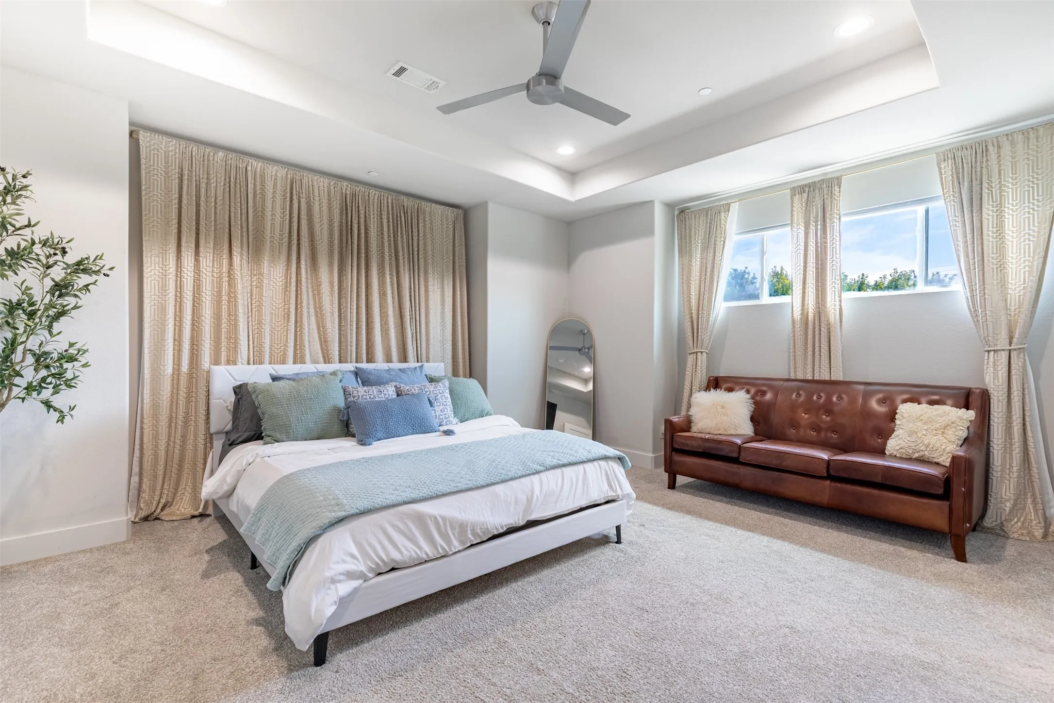 Gorgeous large owners suite