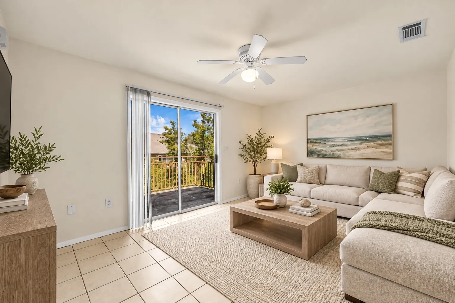 Condominium For Sale in Mc Lennan County , 1500 Lake Shore Drive 206, Waco, Texas 76708, 2 Bedroom, 1 Bathroom, Garage spaces, 876 Sqft, built in 1983, mls#21394624, Real Estate Agent in Waco, Homes For Sale in Mc Lennan county, Homes For Sale in Waco, Realtor in Waco Texas, Real Estate Brokerage Independent Realty Texas, Luminita Cordes Realtor