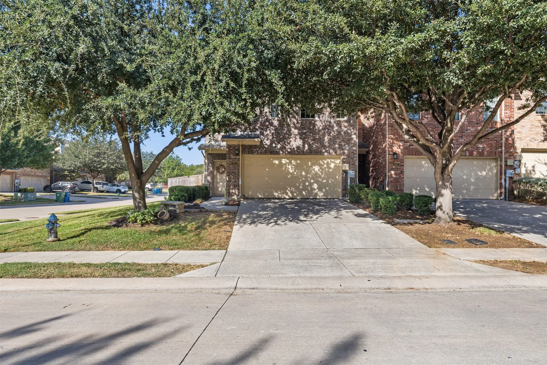 Beautiful townhouse on a corner lot