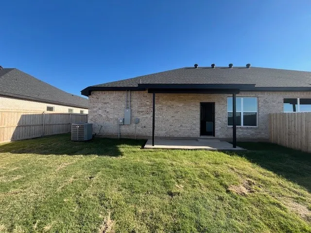 Duplex For Rent in Taylor County , 390 Kristi Path, Abilene, Texas 79602, 3 Bedroom, 2 Bathroom, 2 Garage spaces, 1,432 Sqft, built in 2024, mls#21394724, Real Estate Agent in Abilene, Homes For Rent in Taylor county, Homes For Rent in Abilene, Realtor in Abilene Texas, Real Estate Brokerage Independent Realty Texas, Luminita Cordes Realtor