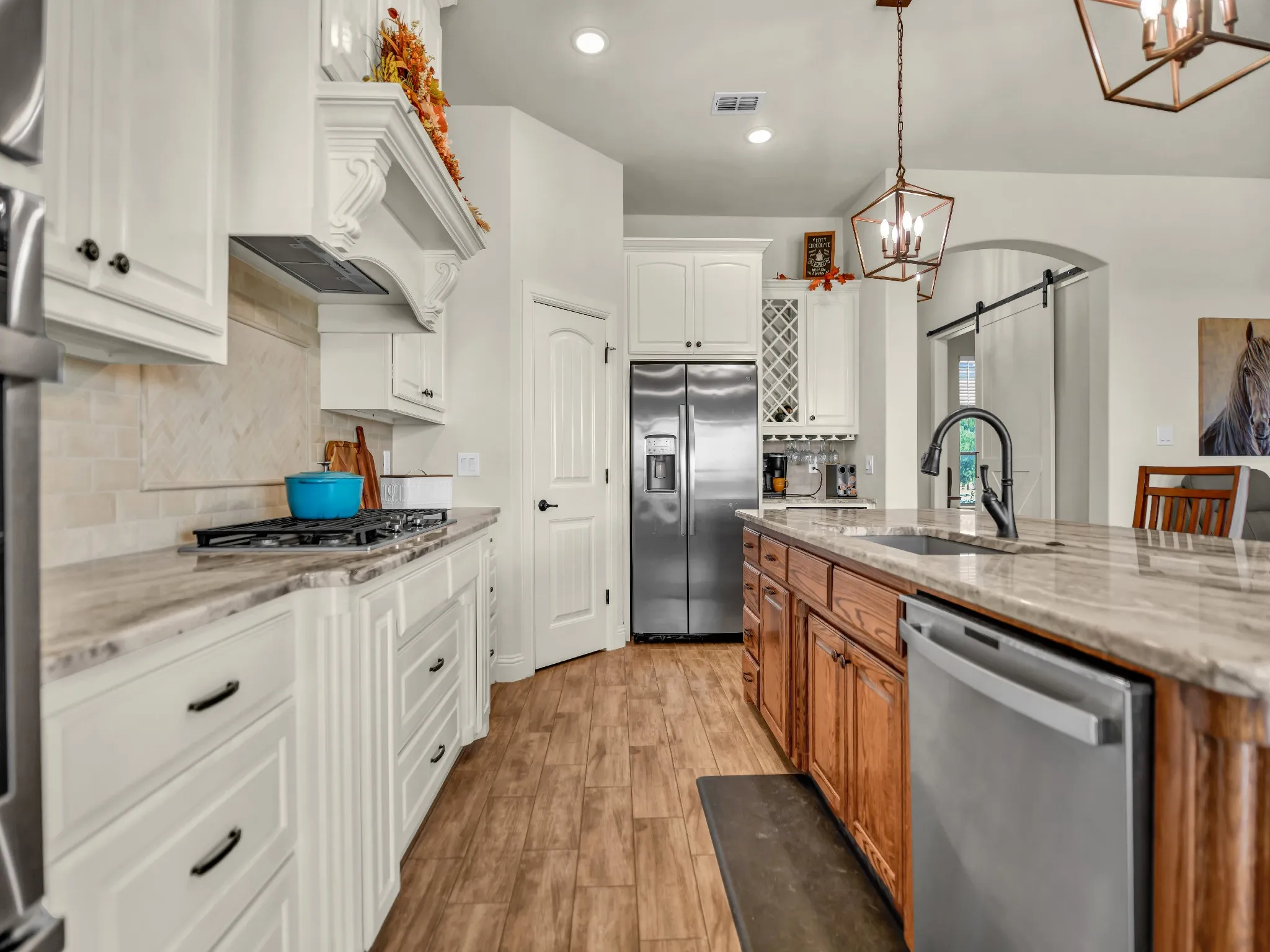 Single Family Residence For Sale in Hood County , 3601 Farm Land Court, Granbury, Texas 76048, 4 Bedroom, 3 Bathroom, 3 Garage spaces, 2,632 Sqft, built in 2021, mls#21394630, Real Estate Agent in Granbury, Homes For Sale in Hood county, Homes For Sale in Granbury, Realtor in Granbury Texas, Real Estate Brokerage Independent Realty Texas, Luminita Cordes Realtor
