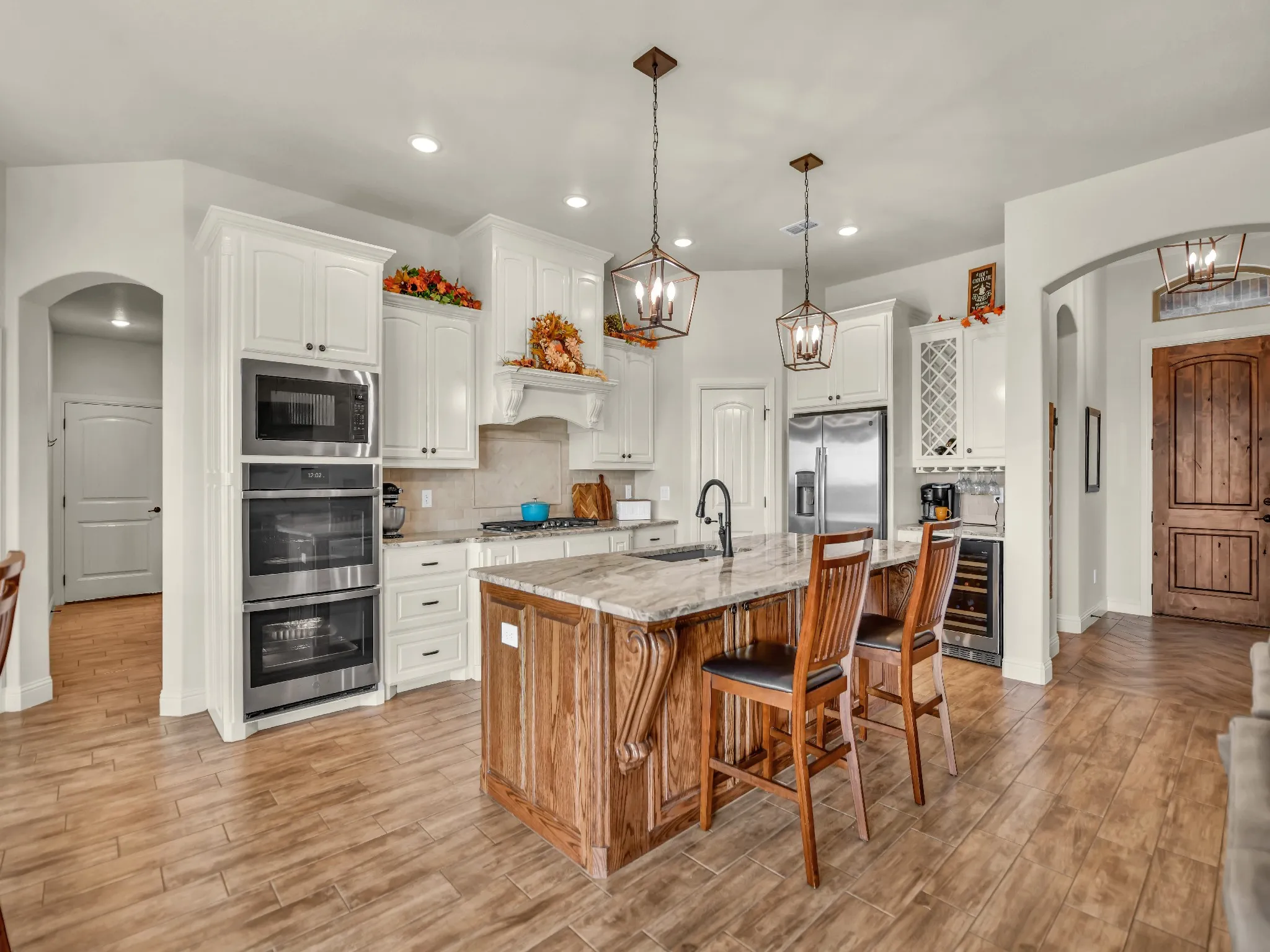 Single Family Residence For Sale in Hood County , 3601 Farm Land Court, Granbury, Texas 76048, 4 Bedroom, 3 Bathroom, 3 Garage spaces, 2,632 Sqft, built in 2021, mls#21394630, Real Estate Agent in Granbury, Homes For Sale in Hood county, Homes For Sale in Granbury, Realtor in Granbury Texas, Real Estate Brokerage Independent Realty Texas, Luminita Cordes Realtor