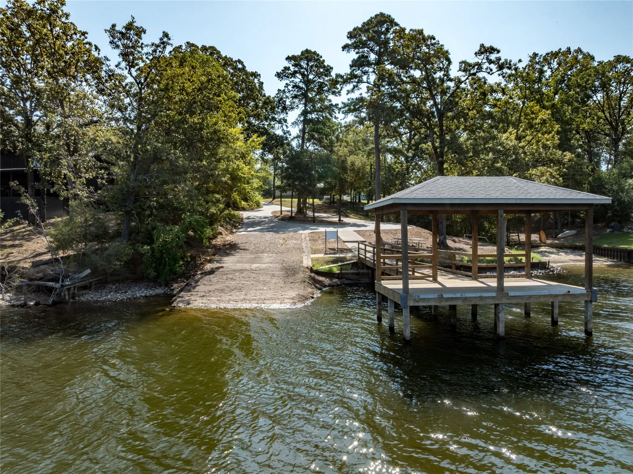 Community boat ramp and dock