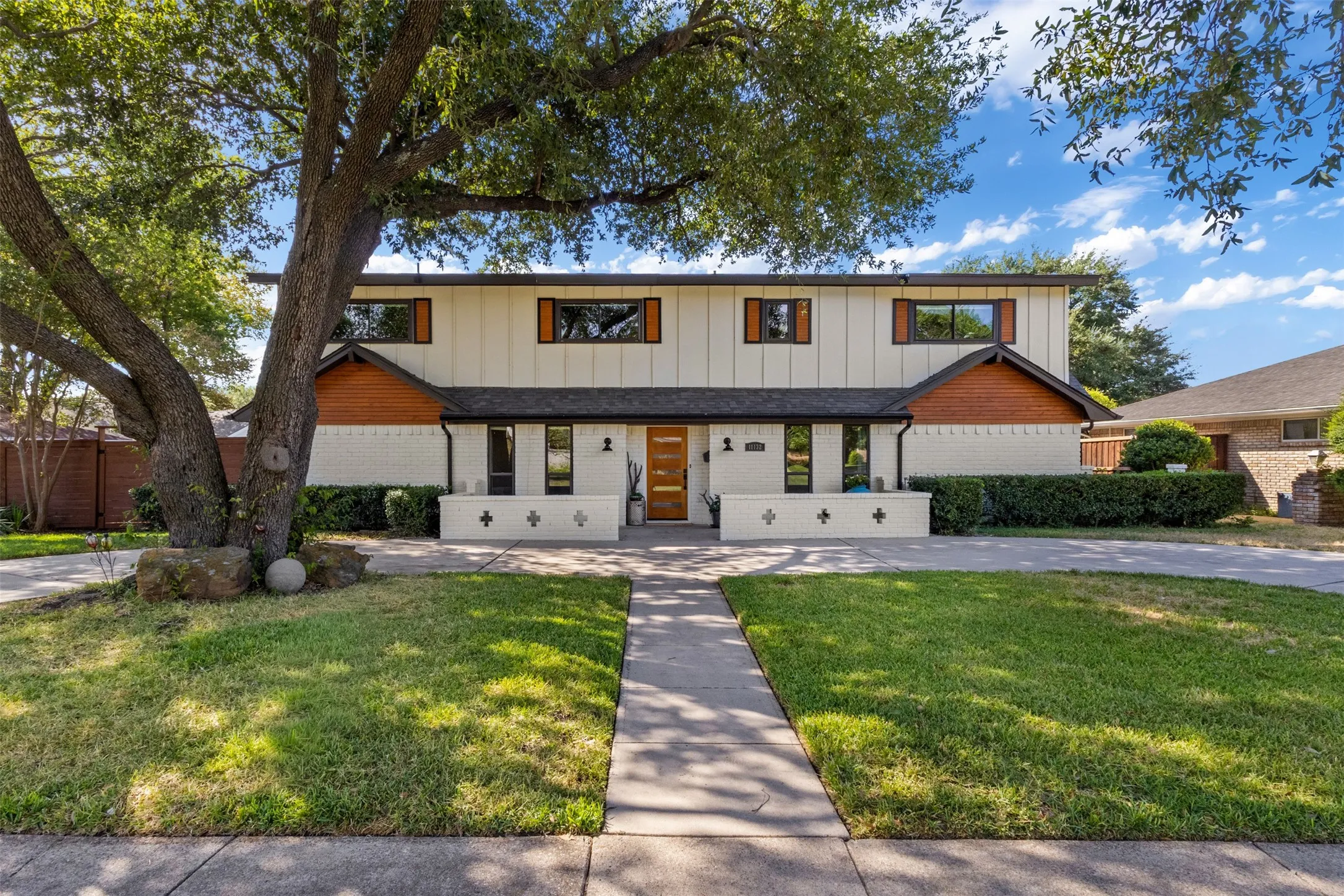 Single Family Residence For Sale