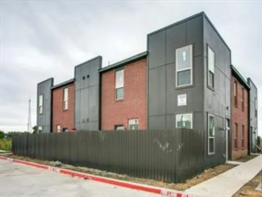 Townhouse For Rent in Tarrant County , 3629 Valley Vista Drive 707, Hurst, Texas 76053, 3 Bedroom, 2 Bathroom, Garage spaces, 1,520 Sqft, built in 2013, mls#21391653, Real Estate Agent in Hurst, Homes For Rent in Tarrant county, Homes For Rent in Hurst, Realtor in Hurst Texas, Real Estate Brokerage Independent Realty Texas, Luminita Cordes Realtor
