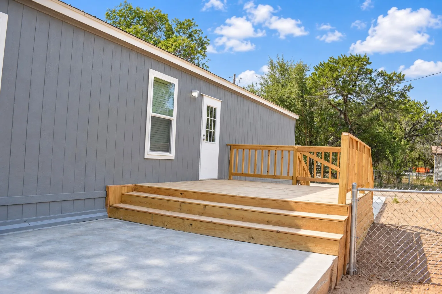 Manufactured Home For Sale in Bosque County , 114 County Road 1423, Morgan, Texas 76671, 3 Bedroom, 2 Bathroom, Garage spaces, 880 Sqft, built in 2026, mls#21390941, Real Estate Agent in Morgan, Homes For Sale in Bosque county, Homes For Sale in Morgan, Realtor in Morgan Texas, Real Estate Brokerage Independent Realty Texas, Luminita Cordes Realtor