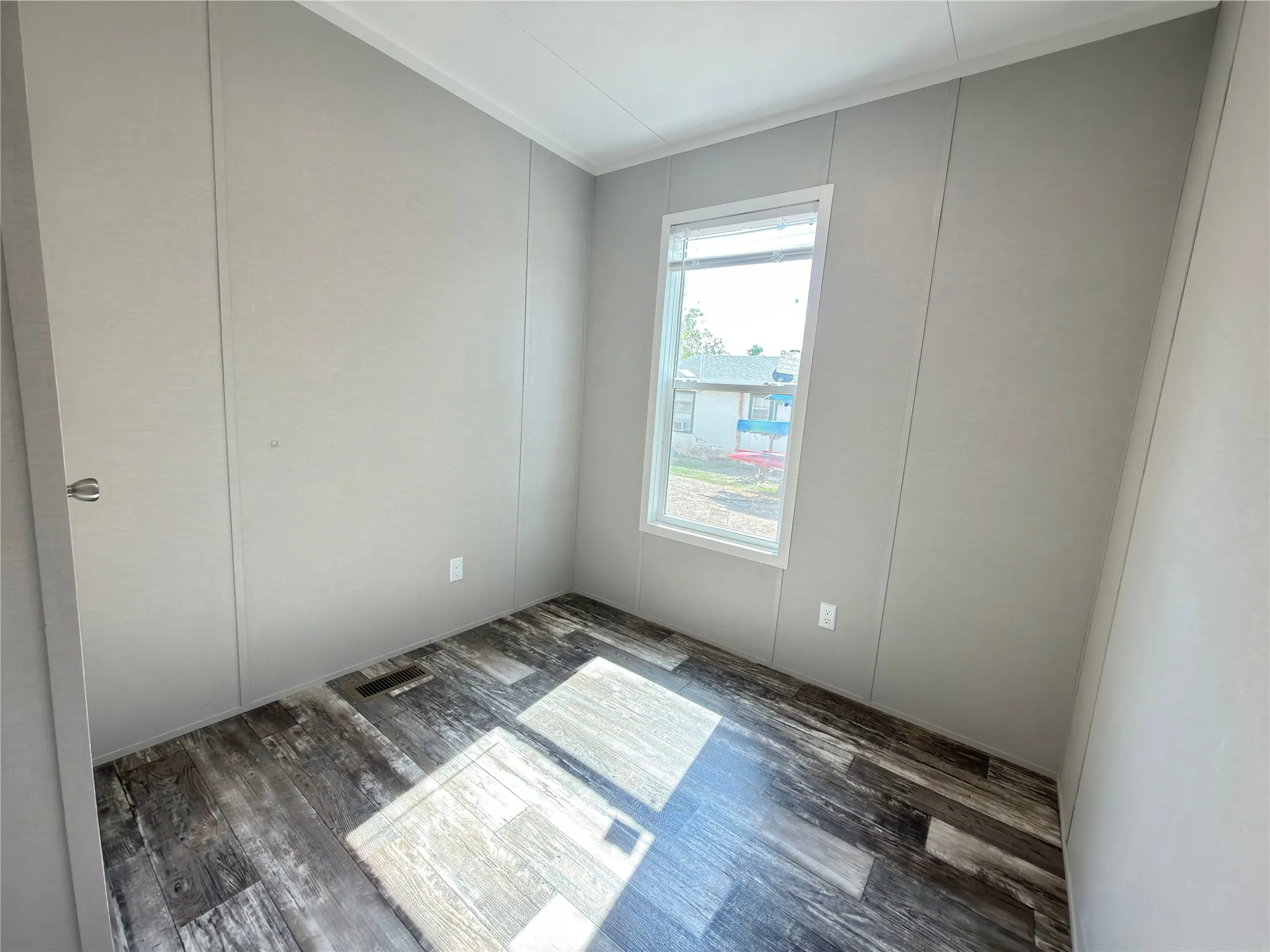 Manufactured Home For Sale in Bosque County , 114 County Road 1423, Morgan, Texas 76671, 3 Bedroom, 2 Bathroom, Garage spaces, 880 Sqft, built in 2026, mls#21390941, Real Estate Agent in Morgan, Homes For Sale in Bosque county, Homes For Sale in Morgan, Realtor in Morgan Texas, Real Estate Brokerage Independent Realty Texas, Luminita Cordes Realtor