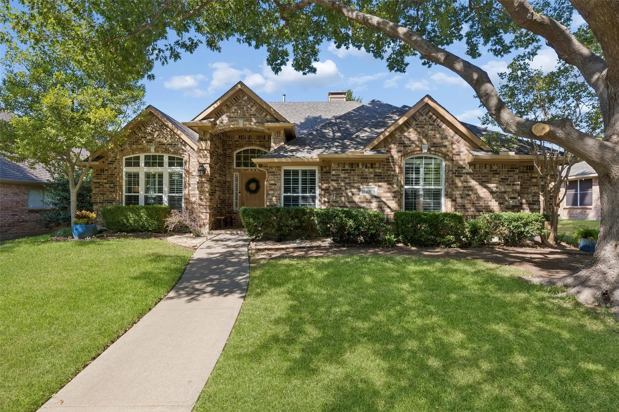 Single Family Residence For Sale