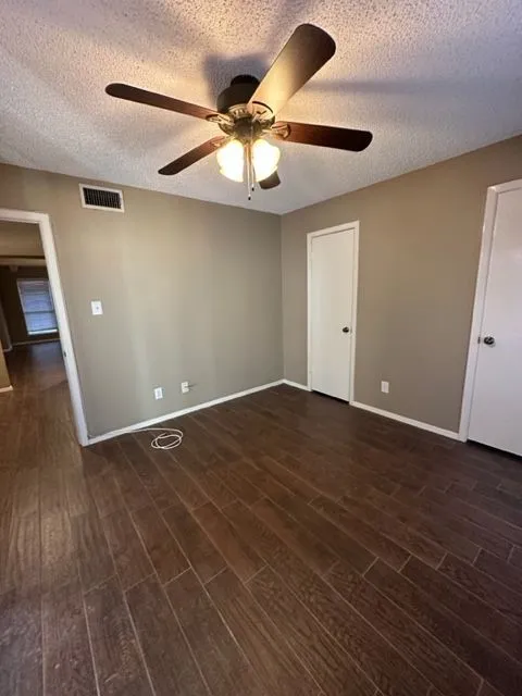 Single Family Residence For Rent in Taylor County , 23 Harbour Town Street, Abilene, Texas 79606, 3 Bedroom, 2 Bathroom, Garage spaces, 1,504 Sqft, built in 1981, mls#21394732, Real Estate Agent in Abilene, Homes For Rent in Taylor county, Homes For Rent in Abilene, Realtor in Abilene Texas, Real Estate Brokerage Independent Realty Texas, Luminita Cordes Realtor