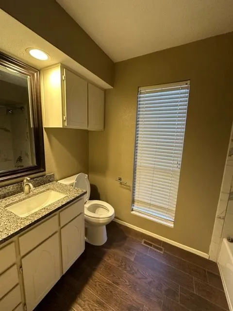 Single Family Residence For Rent in Taylor County , 23 Harbour Town Street, Abilene, Texas 79606, 3 Bedroom, 2 Bathroom, Garage spaces, 1,504 Sqft, built in 1981, mls#21394732, Real Estate Agent in Abilene, Homes For Rent in Taylor county, Homes For Rent in Abilene, Realtor in Abilene Texas, Real Estate Brokerage Independent Realty Texas, Luminita Cordes Realtor