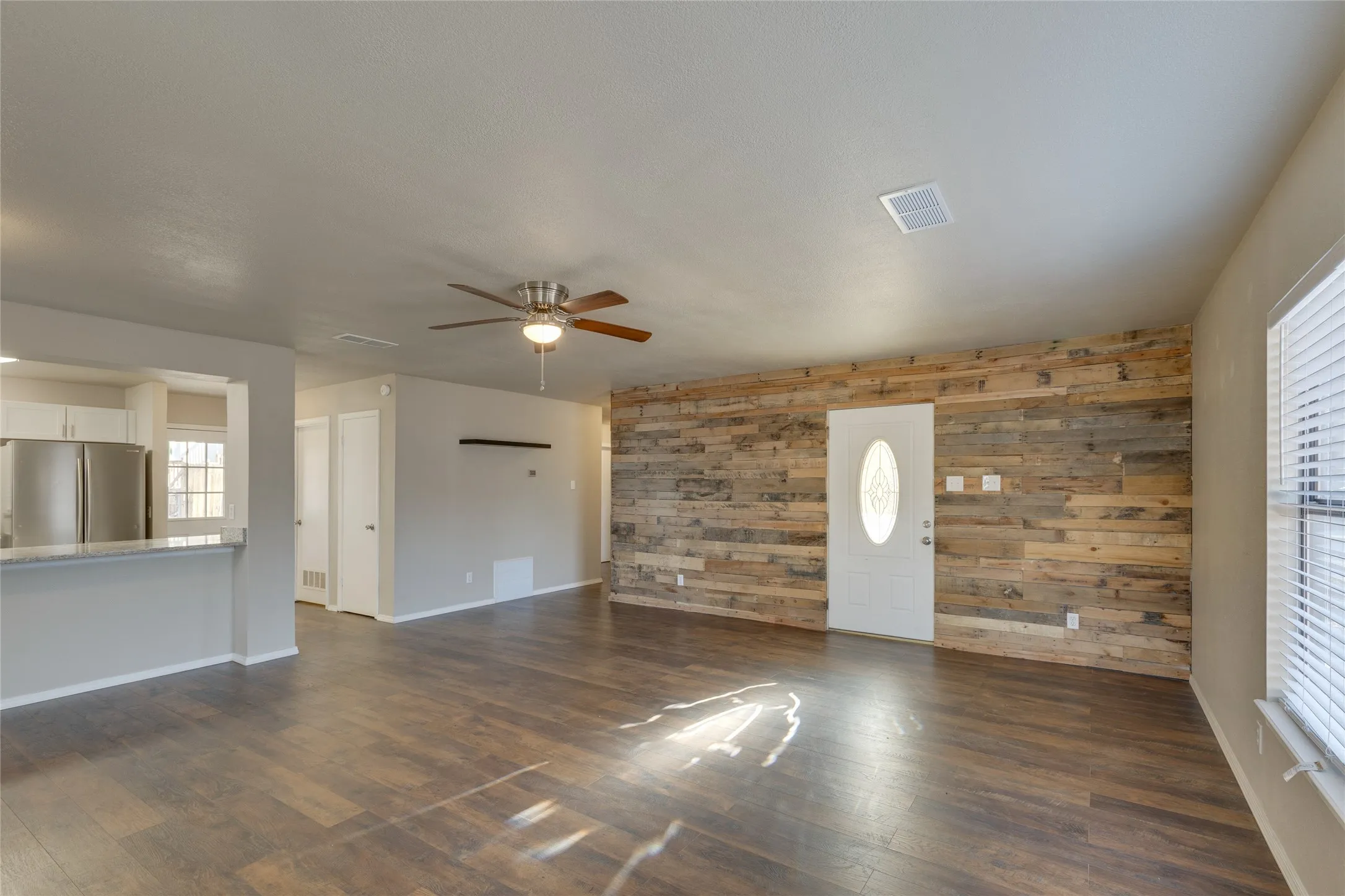 Living room and breakfast bar