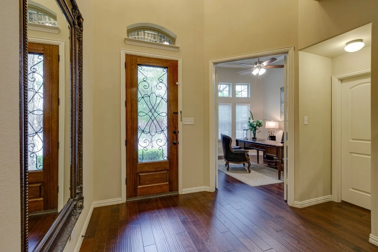 Single Family Residence For Rent in Collin County , 6904 Helena Way, Mc Kinney, Texas 75070, 3 Bedroom, 3 Bathroom, 2 Garage spaces, 3,027 Sqft, built in 2014, mls#21393180, Real Estate Agent in Mc Kinney, Homes For Rent in Collin county, Homes For Rent in Mc Kinney, Realtor in Mc Kinney Texas, Real Estate Brokerage Independent Realty Texas, Luminita Cordes Realtor