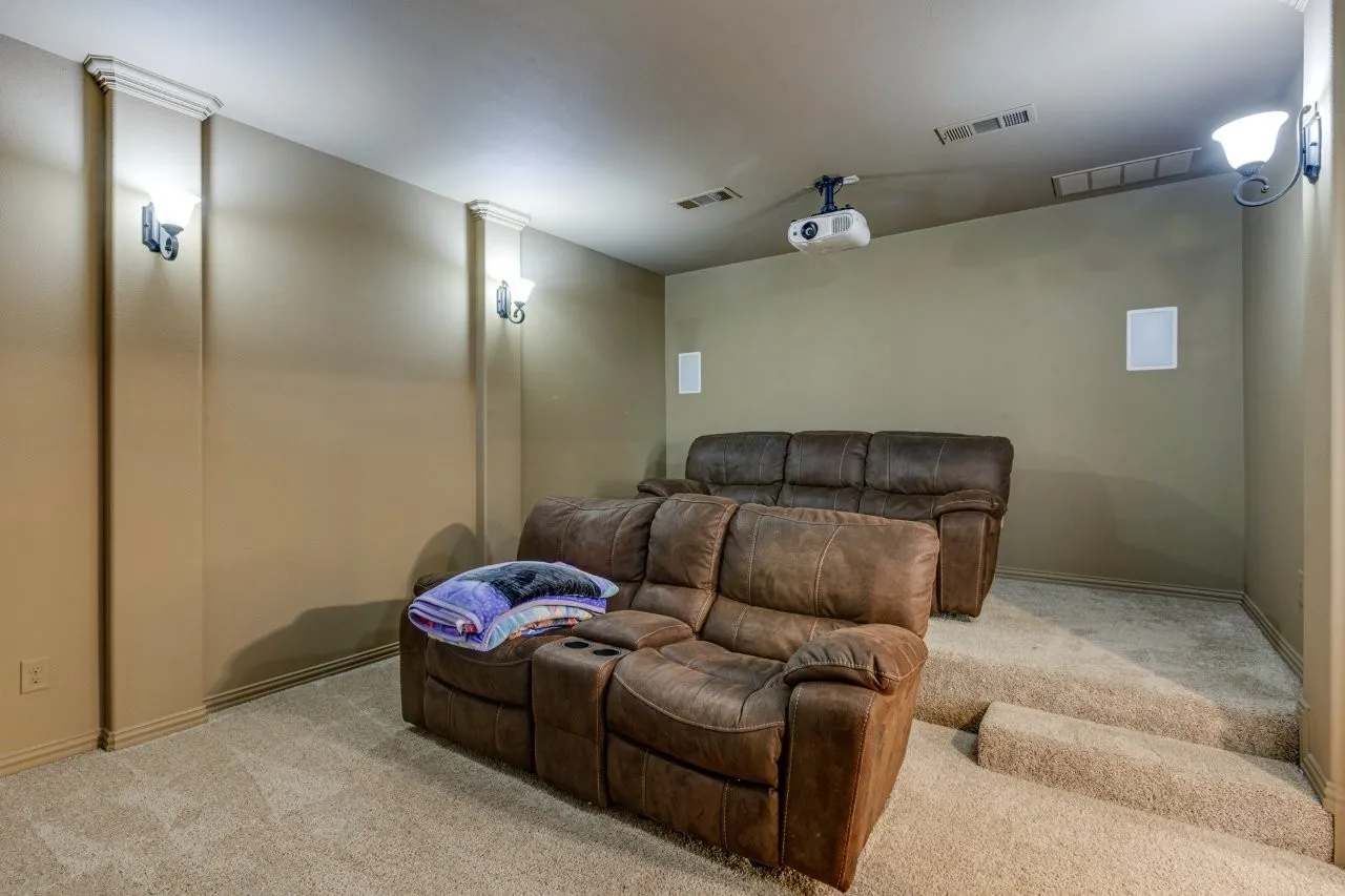 Single Family Residence For Rent in Collin County , 6904 Helena Way, Mc Kinney, Texas 75070, 3 Bedroom, 3 Bathroom, 2 Garage spaces, 3,027 Sqft, built in 2014, mls#21393180, Real Estate Agent in Mc Kinney, Homes For Rent in Collin county, Homes For Rent in Mc Kinney, Realtor in Mc Kinney Texas, Real Estate Brokerage Independent Realty Texas, Luminita Cordes Realtor