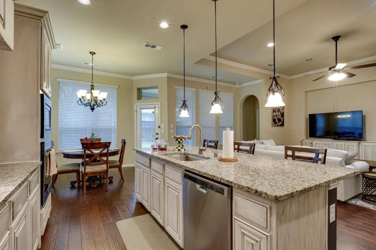 Single Family Residence For Rent in Collin County , 6904 Helena Way, Mc Kinney, Texas 75070, 3 Bedroom, 3 Bathroom, 2 Garage spaces, 3,027 Sqft, built in 2014, mls#21393180, Real Estate Agent in Mc Kinney, Homes For Rent in Collin county, Homes For Rent in Mc Kinney, Realtor in Mc Kinney Texas, Real Estate Brokerage Independent Realty Texas, Luminita Cordes Realtor
