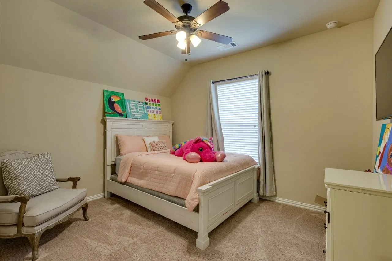 Single Family Residence For Rent in Collin County , 6904 Helena Way, Mc Kinney, Texas 75070, 3 Bedroom, 3 Bathroom, 2 Garage spaces, 3,027 Sqft, built in 2014, mls#21393180, Real Estate Agent in Mc Kinney, Homes For Rent in Collin county, Homes For Rent in Mc Kinney, Realtor in Mc Kinney Texas, Real Estate Brokerage Independent Realty Texas, Luminita Cordes Realtor