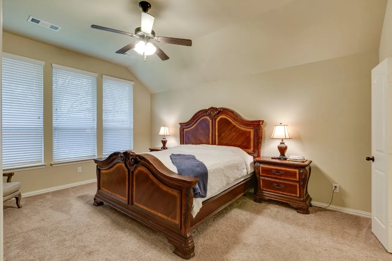 Single Family Residence For Rent in Collin County , 6904 Helena Way, Mc Kinney, Texas 75070, 3 Bedroom, 3 Bathroom, 2 Garage spaces, 3,027 Sqft, built in 2014, mls#21393180, Real Estate Agent in Mc Kinney, Homes For Rent in Collin county, Homes For Rent in Mc Kinney, Realtor in Mc Kinney Texas, Real Estate Brokerage Independent Realty Texas, Luminita Cordes Realtor