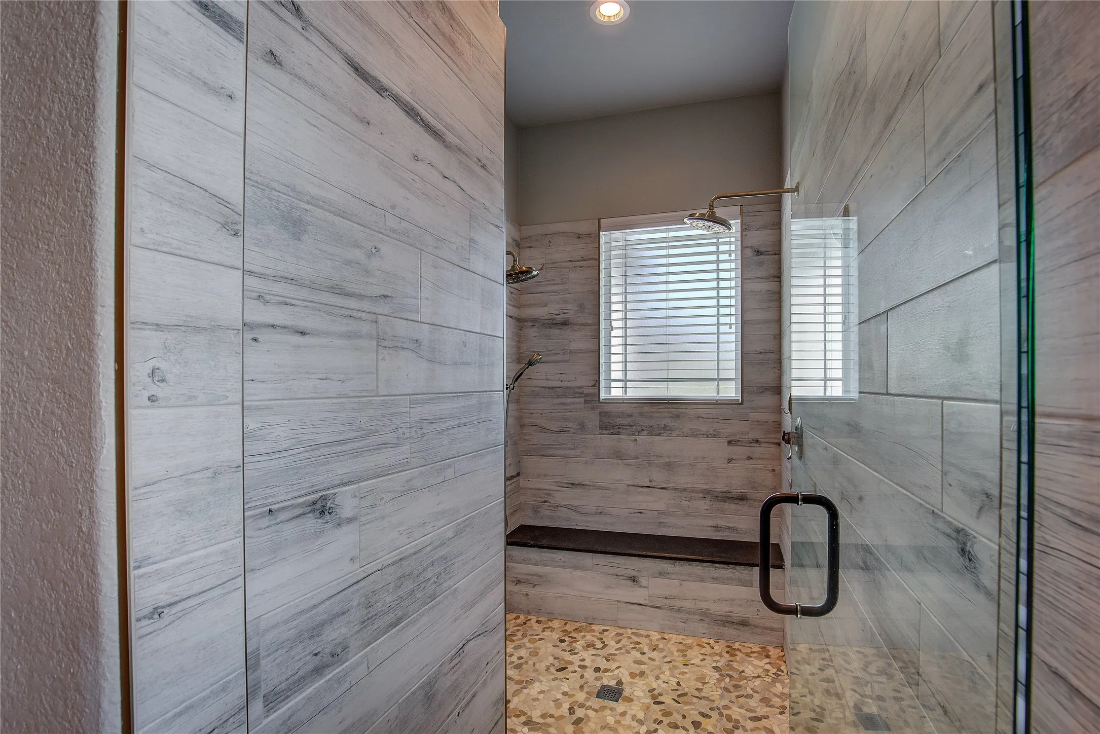 Single Family Residence For Sale in Hunt County , 1025 Sinopa Street, Caddo Mills, Texas 75135, 3 Bedroom, 3 Bathroom, 2 Garage spaces, 2,397 Sqft, built in 2022, mls#21394734, Real Estate Agent in Caddo Mills, Homes For Sale in Hunt county, Homes For Sale in Caddo Mills, Realtor in Caddo Mills Texas, Real Estate Brokerage Independent Realty Texas, Luminita Cordes Realtor