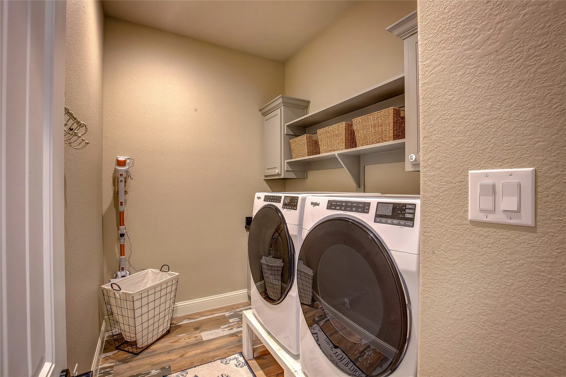 Single Family Residence For Sale in Hunt County , 1025 Sinopa Street, Caddo Mills, Texas 75135, 3 Bedroom, 3 Bathroom, 2 Garage spaces, 2,397 Sqft, built in 2022, mls#21394734, Real Estate Agent in Caddo Mills, Homes For Sale in Hunt county, Homes For Sale in Caddo Mills, Realtor in Caddo Mills Texas, Real Estate Brokerage Independent Realty Texas, Luminita Cordes Realtor