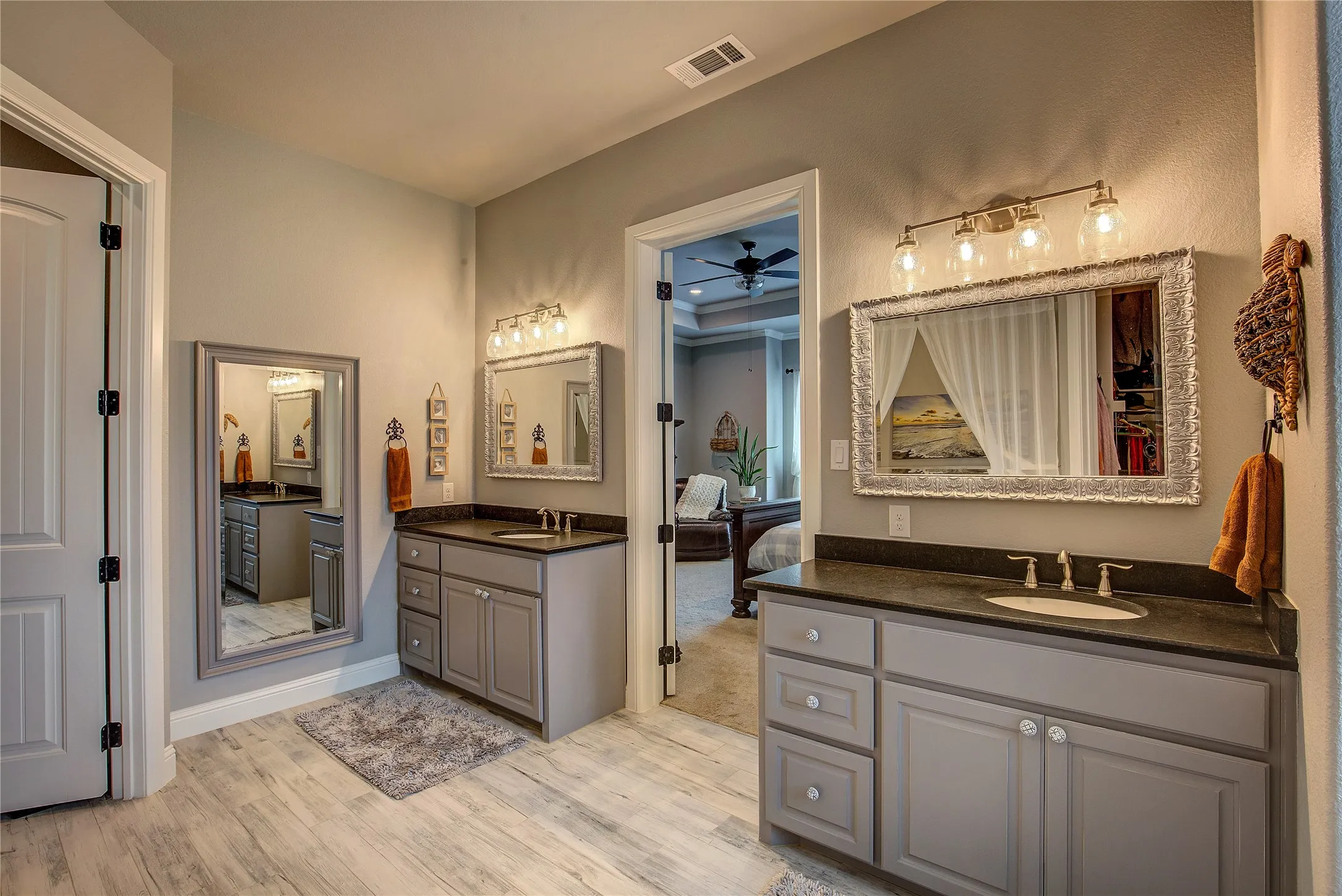 Single Family Residence For Sale in Hunt County , 1025 Sinopa Street, Caddo Mills, Texas 75135, 3 Bedroom, 3 Bathroom, 2 Garage spaces, 2,397 Sqft, built in 2022, mls#21394734, Real Estate Agent in Caddo Mills, Homes For Sale in Hunt county, Homes For Sale in Caddo Mills, Realtor in Caddo Mills Texas, Real Estate Brokerage Independent Realty Texas, Luminita Cordes Realtor